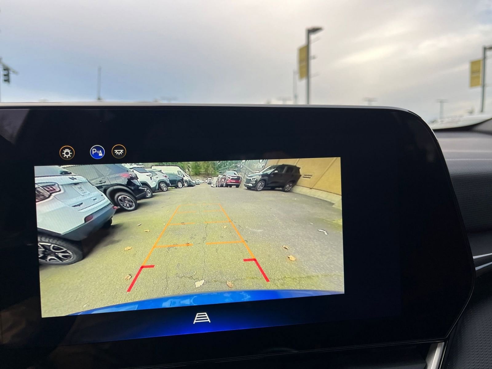 Thumbnail: 2025 Chevrolet Equinox - 25