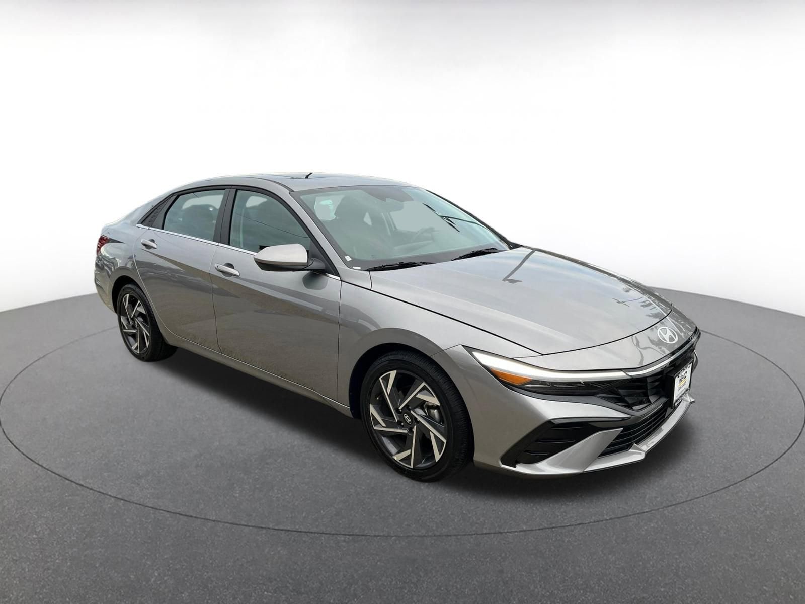 Thumbnail: 2025 Hyundai Elantra - 1