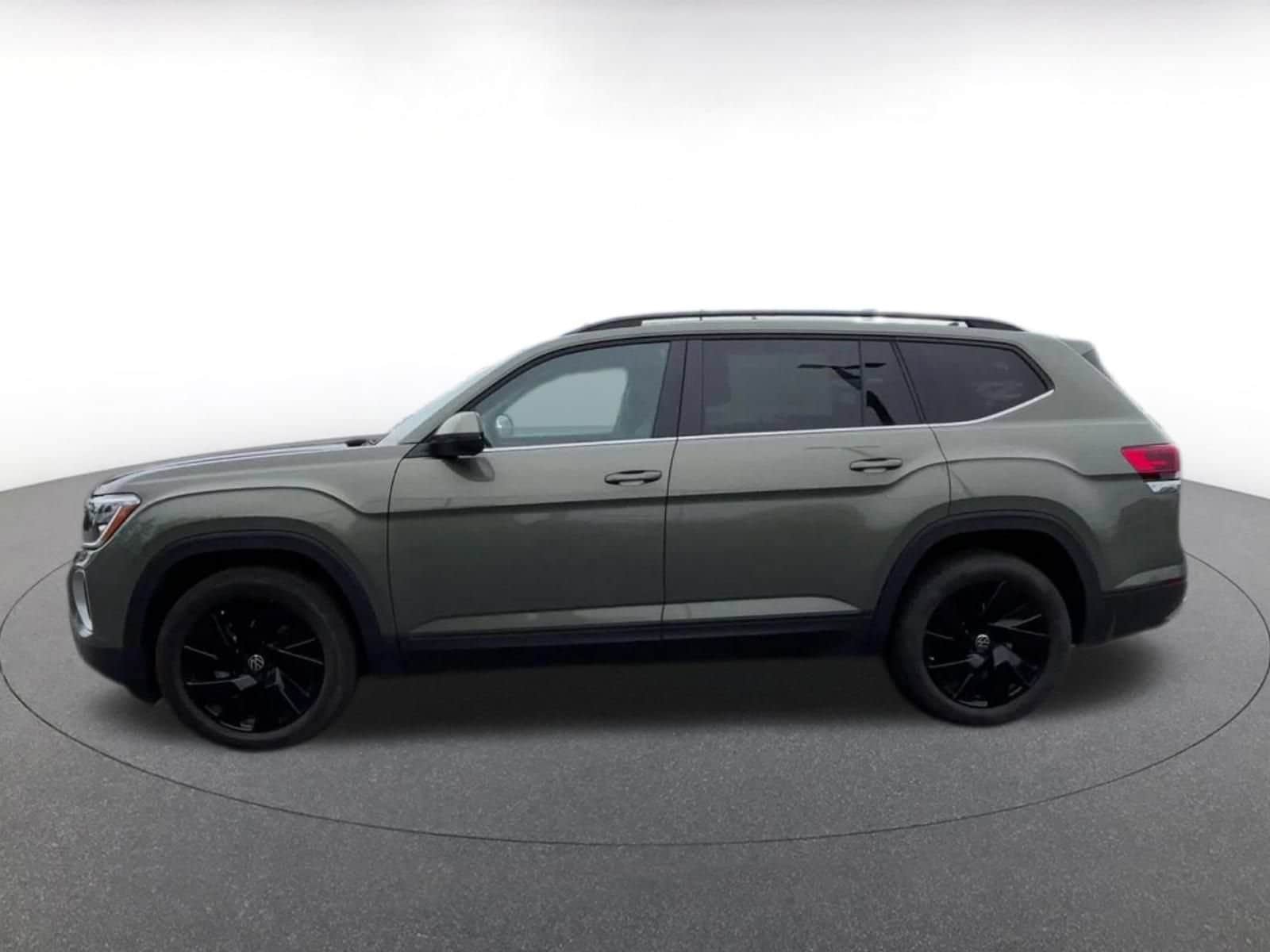 Thumbnail: 2026 Volkswagen Atlas - 9