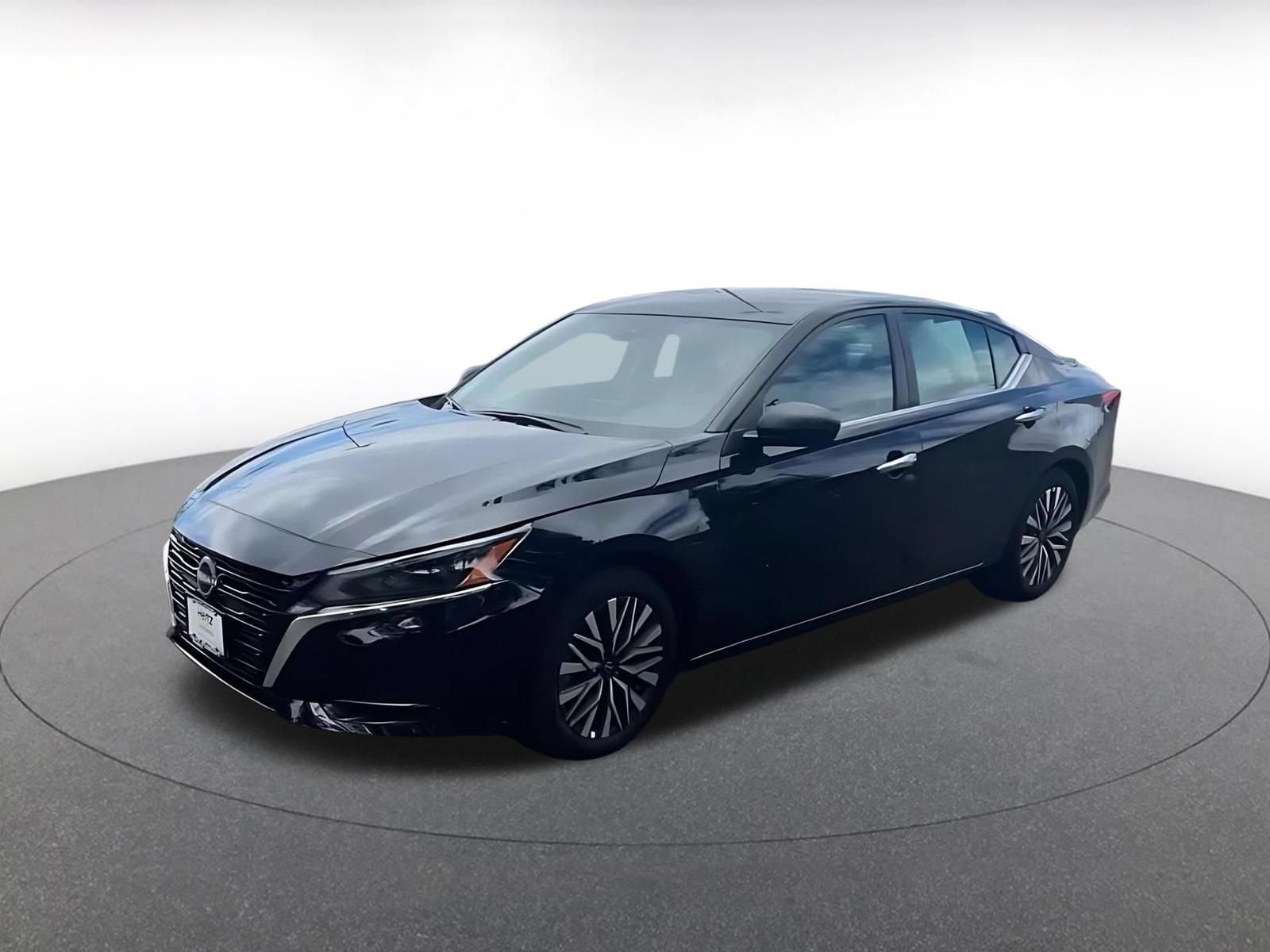 Thumbnail: 2025 Nissan Altima - 8