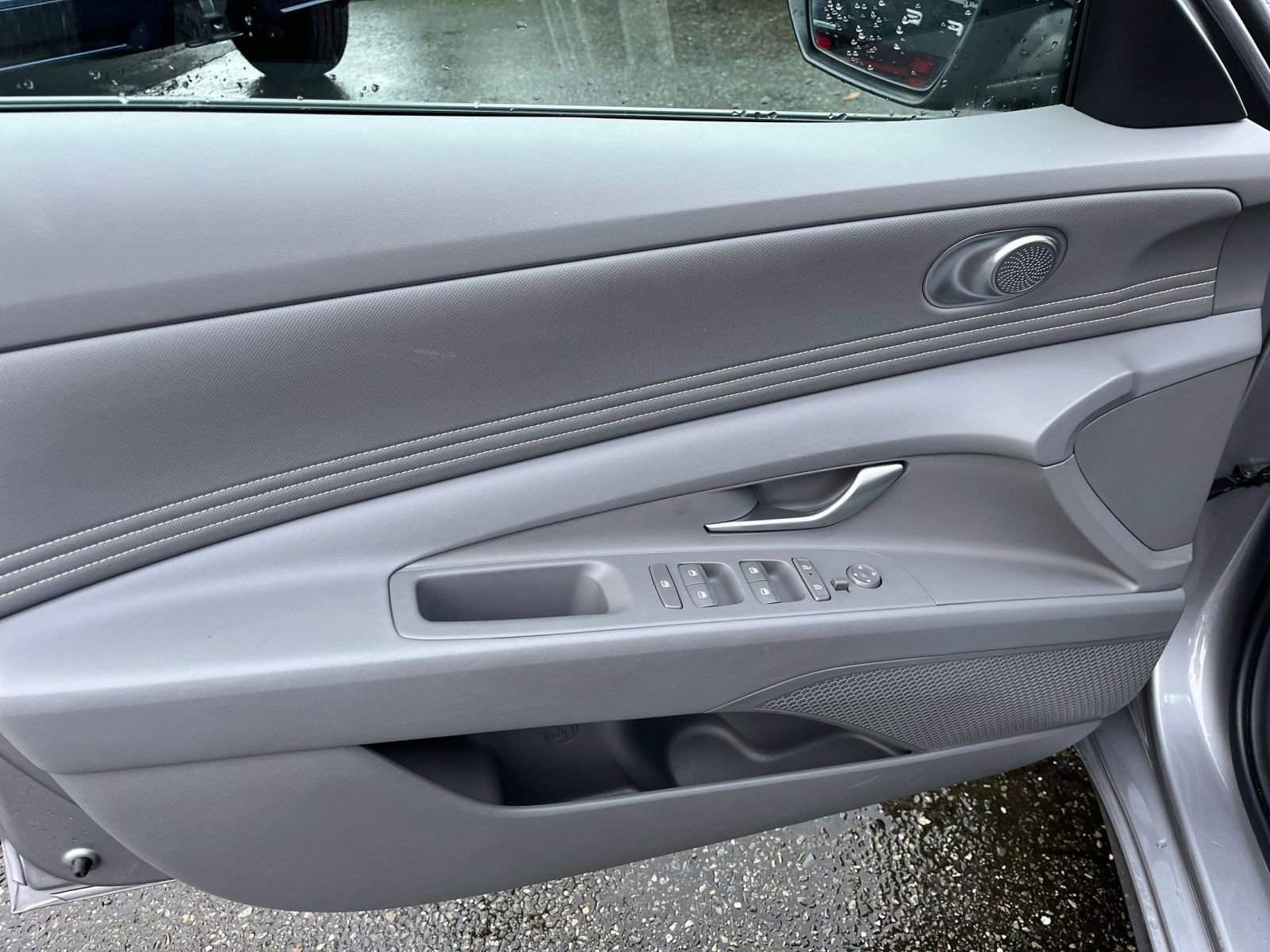 Thumbnail: 2025 Hyundai Elantra - 20