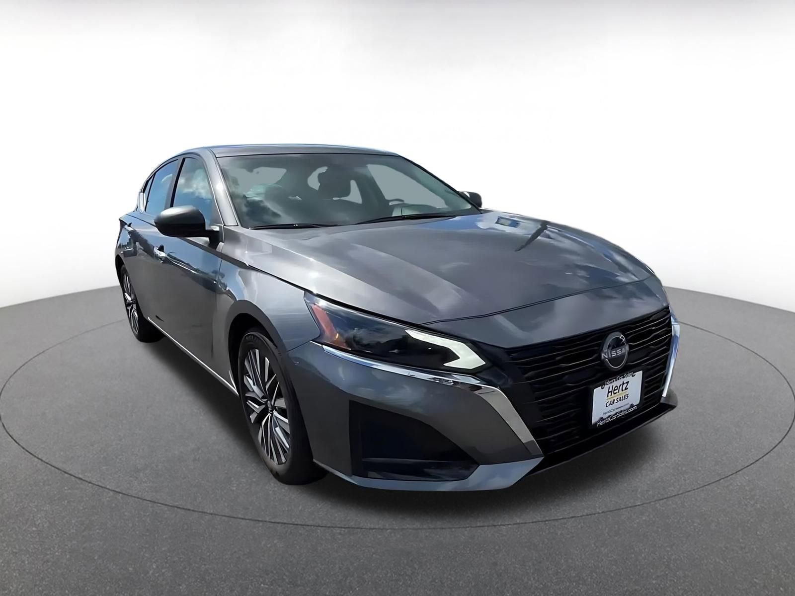 Thumbnail: 2025 Nissan Altima - 3