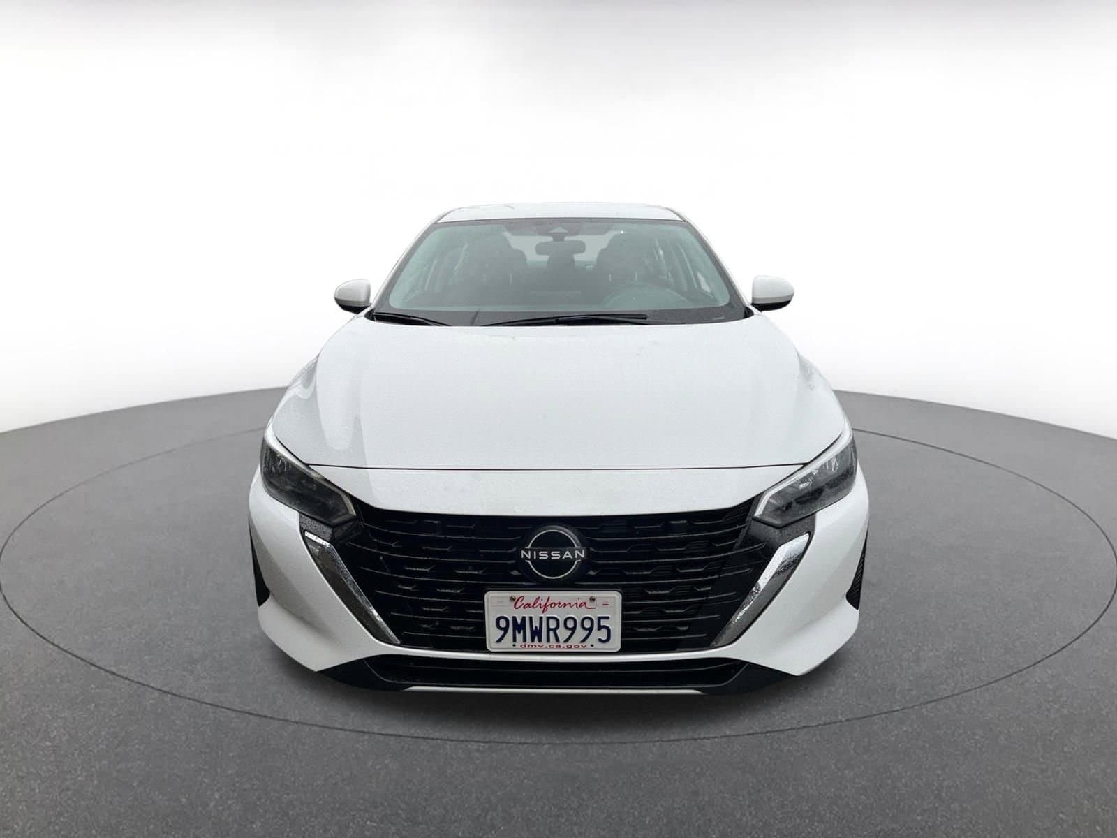 Thumbnail: 2025 Nissan Sentra - 2