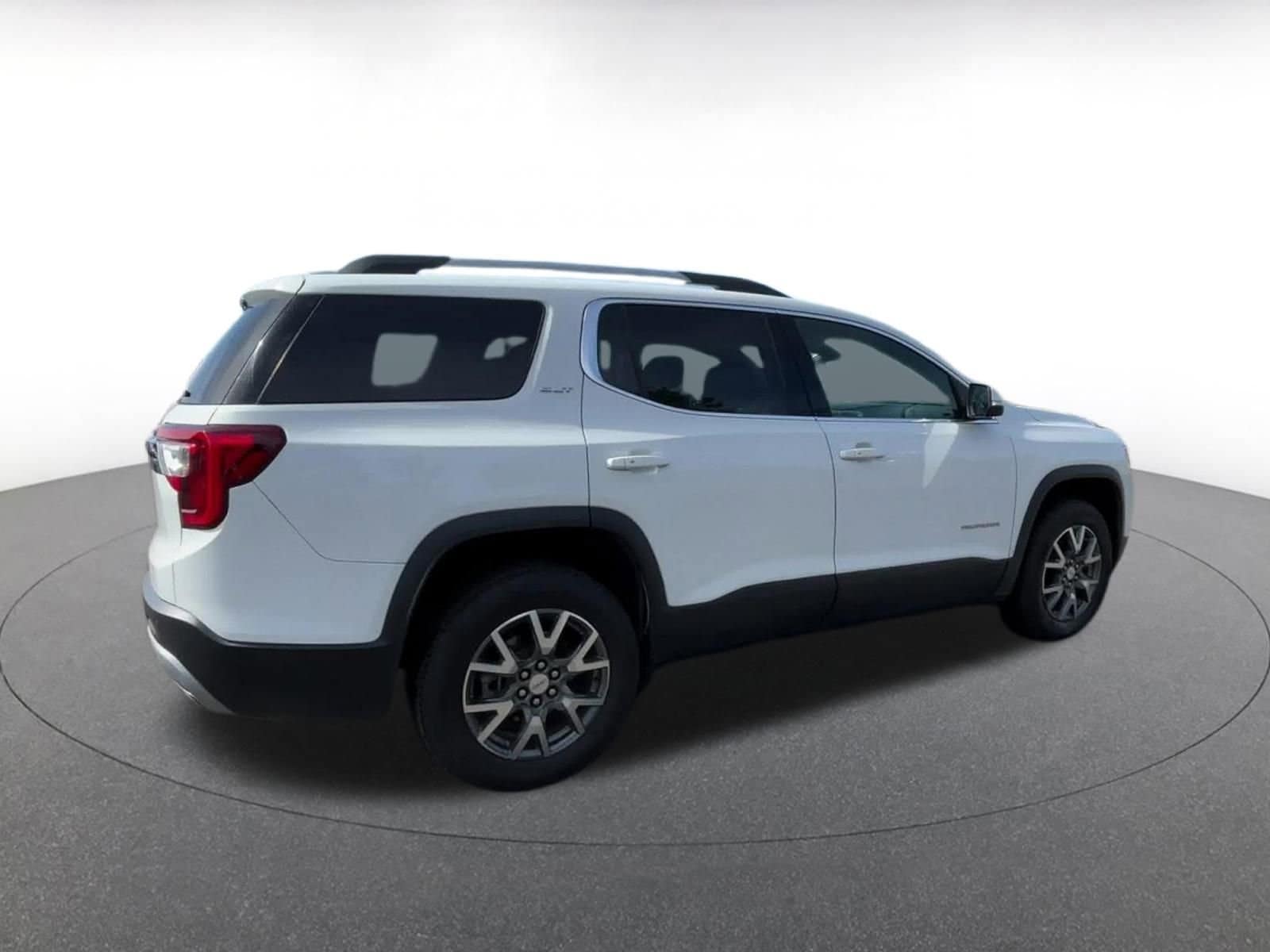 Thumbnail: 2023 GMC Acadia - 15