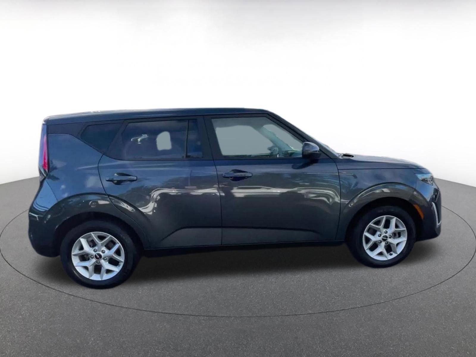 Thumbnail: 2025 Kia Soul - 16