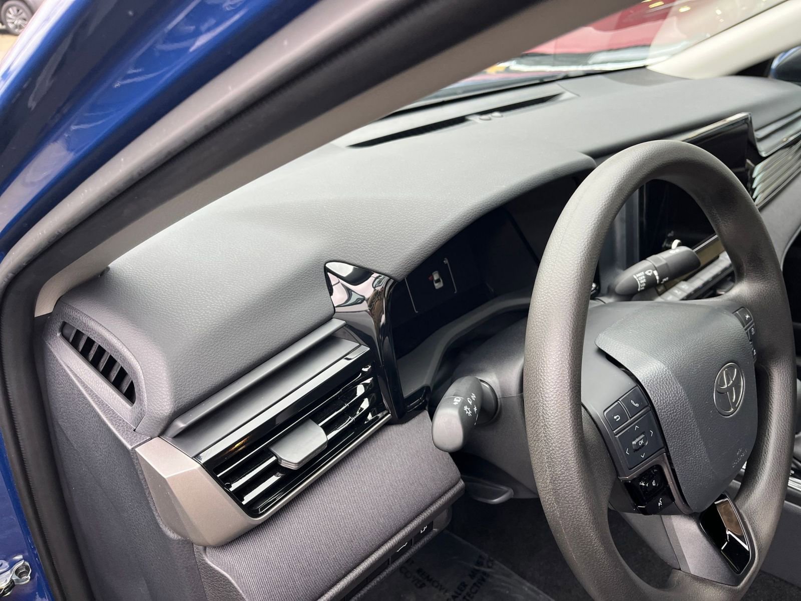 Thumbnail: 2025 Toyota Camry - 34