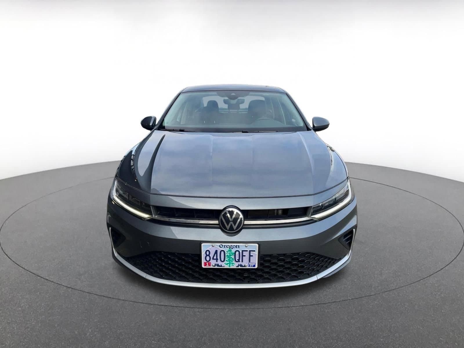 Thumbnail: 2025 Volkswagen Jetta - 2