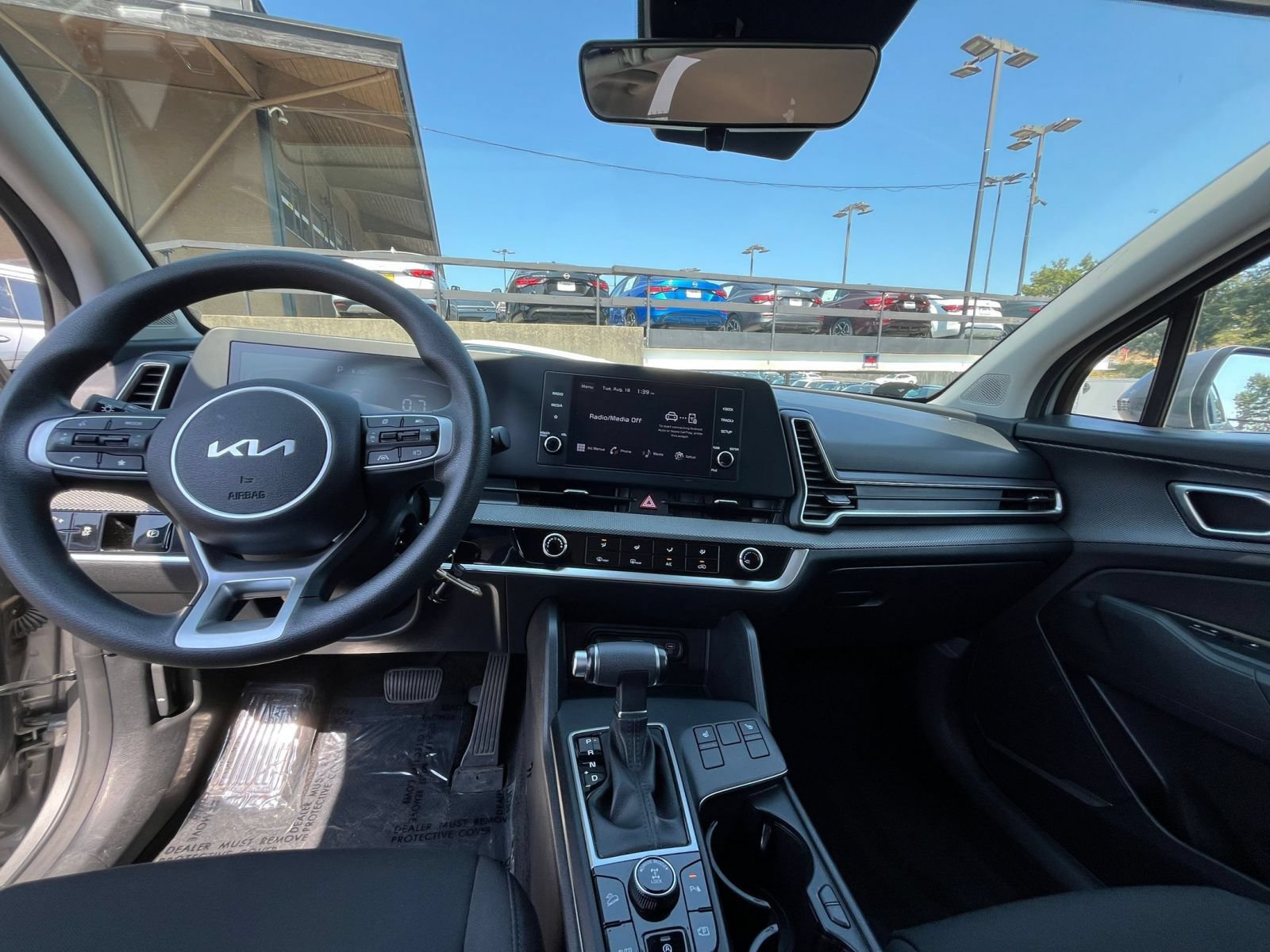 Thumbnail: 2023 Kia Sportage - 32