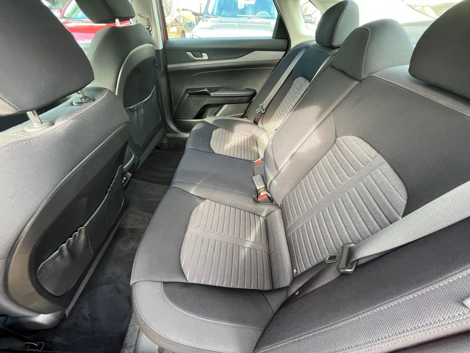 Thumbnail: 2025 Kia K5 - 27