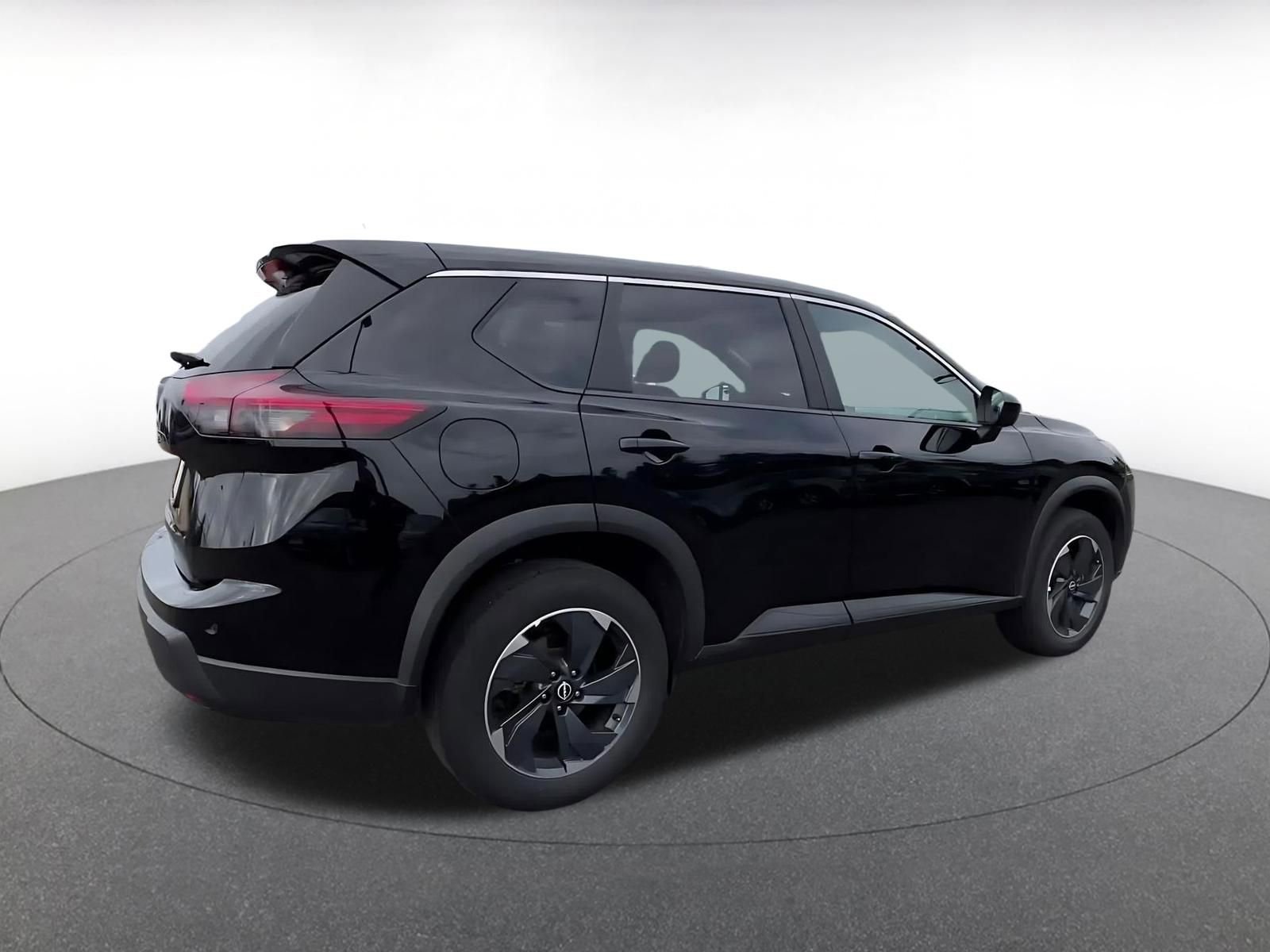 Thumbnail: 2025 Nissan Rogue - 15