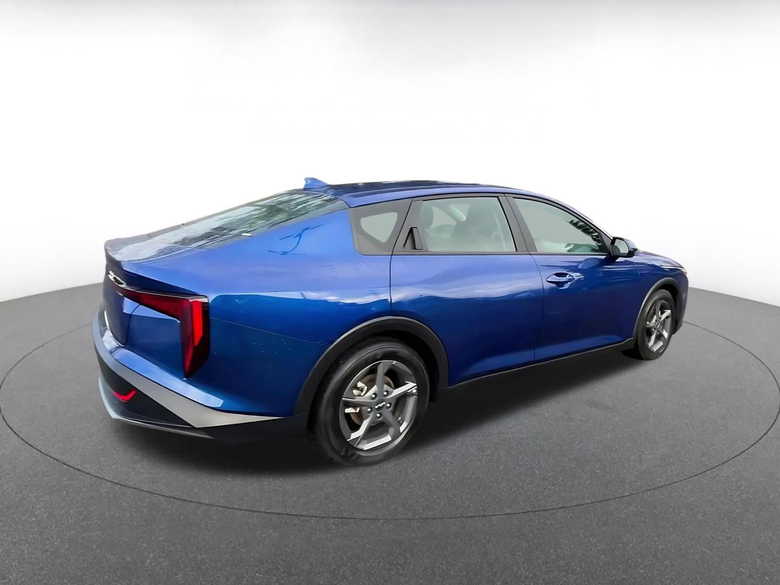 Thumbnail: 2025 Kia K4 - 14