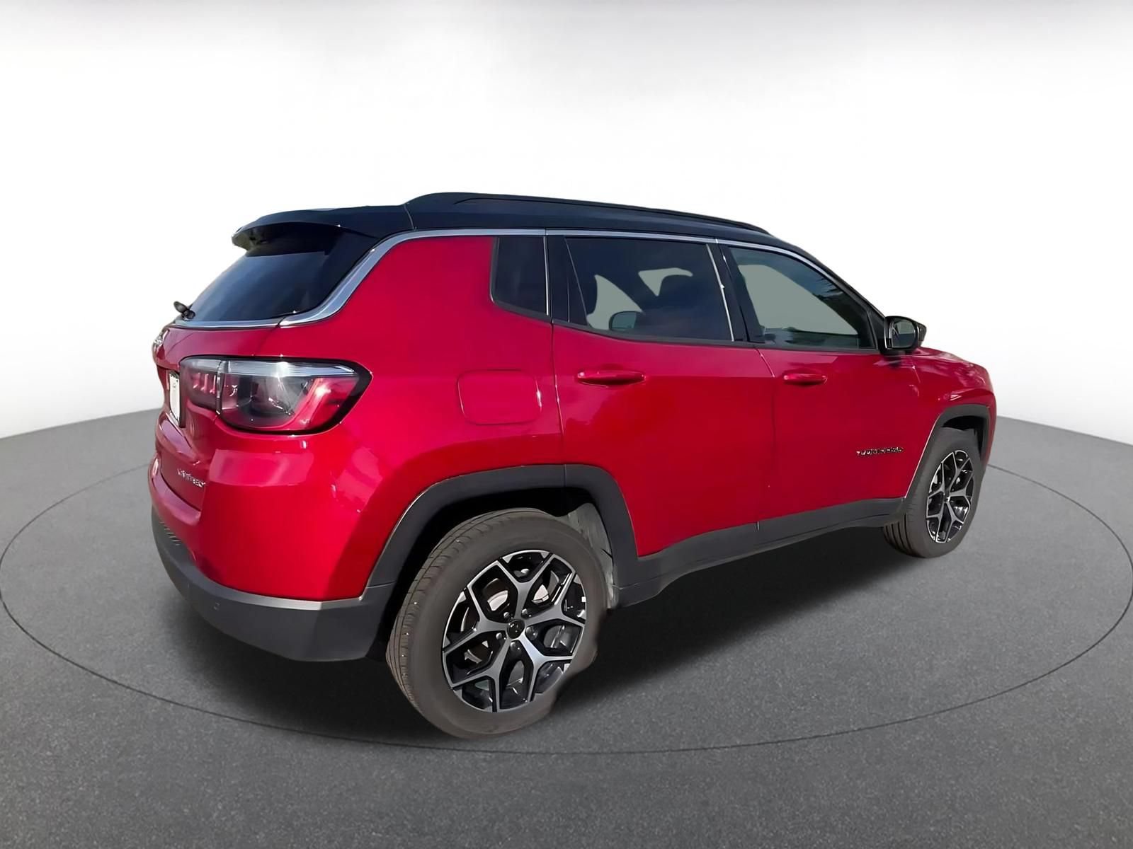 Thumbnail: 2025 Jeep Compass - 15