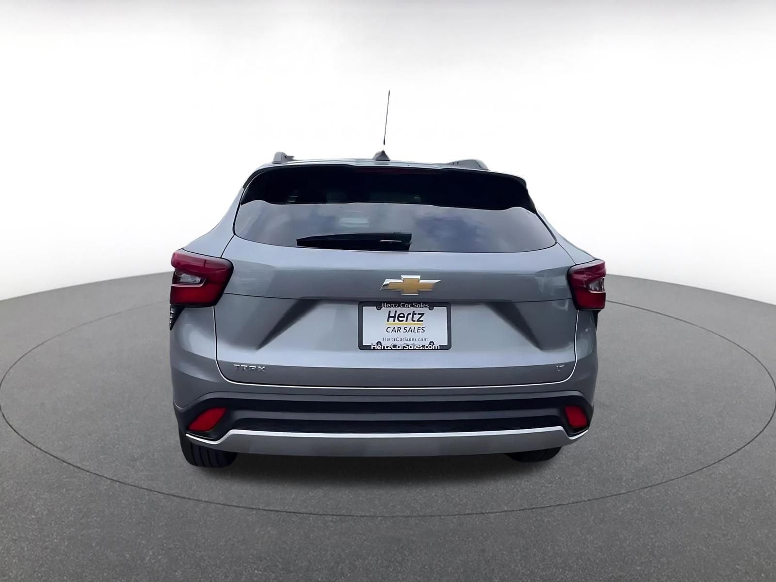 Thumbnail: 2025 Chevrolet Trax - 12