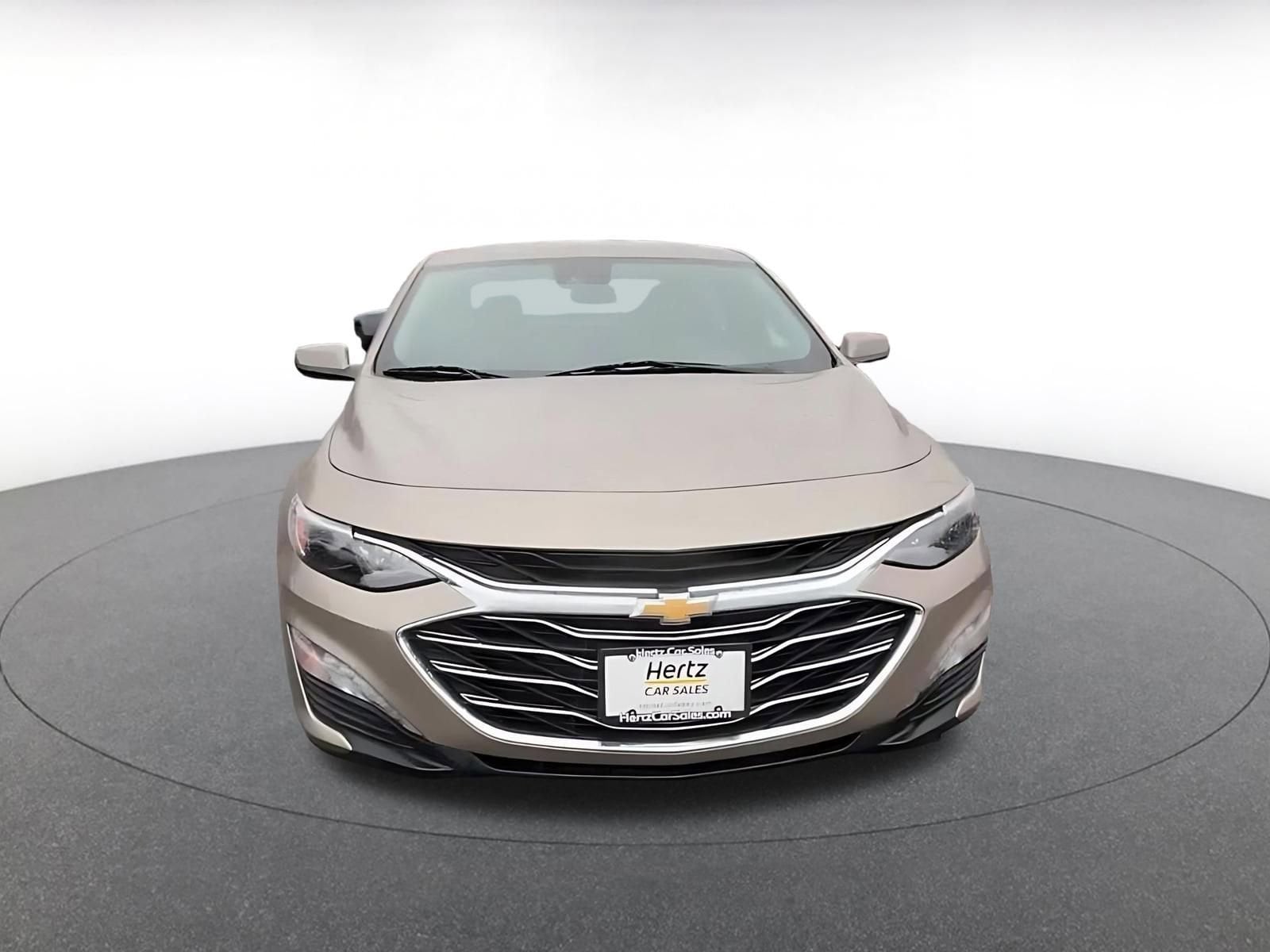 Thumbnail: 2024 Chevrolet Malibu - 4