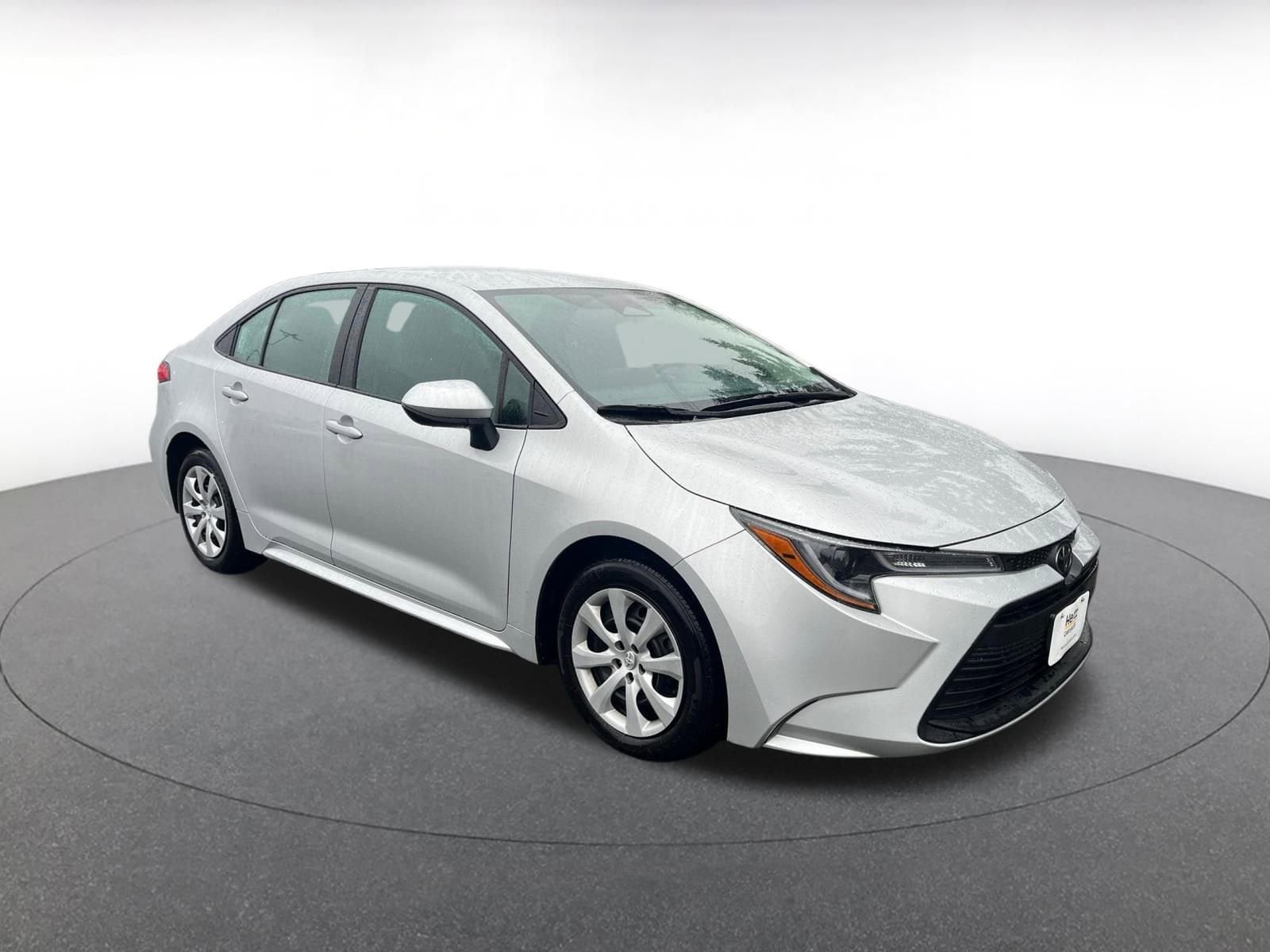 Thumbnail: 2025 Toyota Corolla - 1