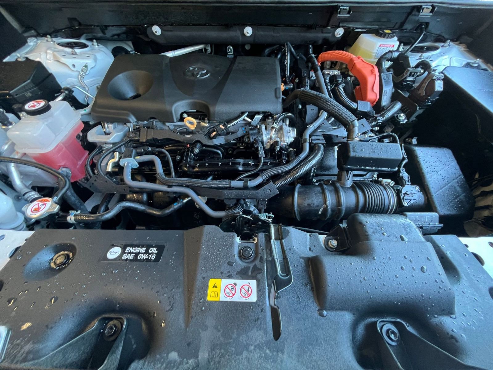 Thumbnail: 2025 Toyota RAV4 - 32