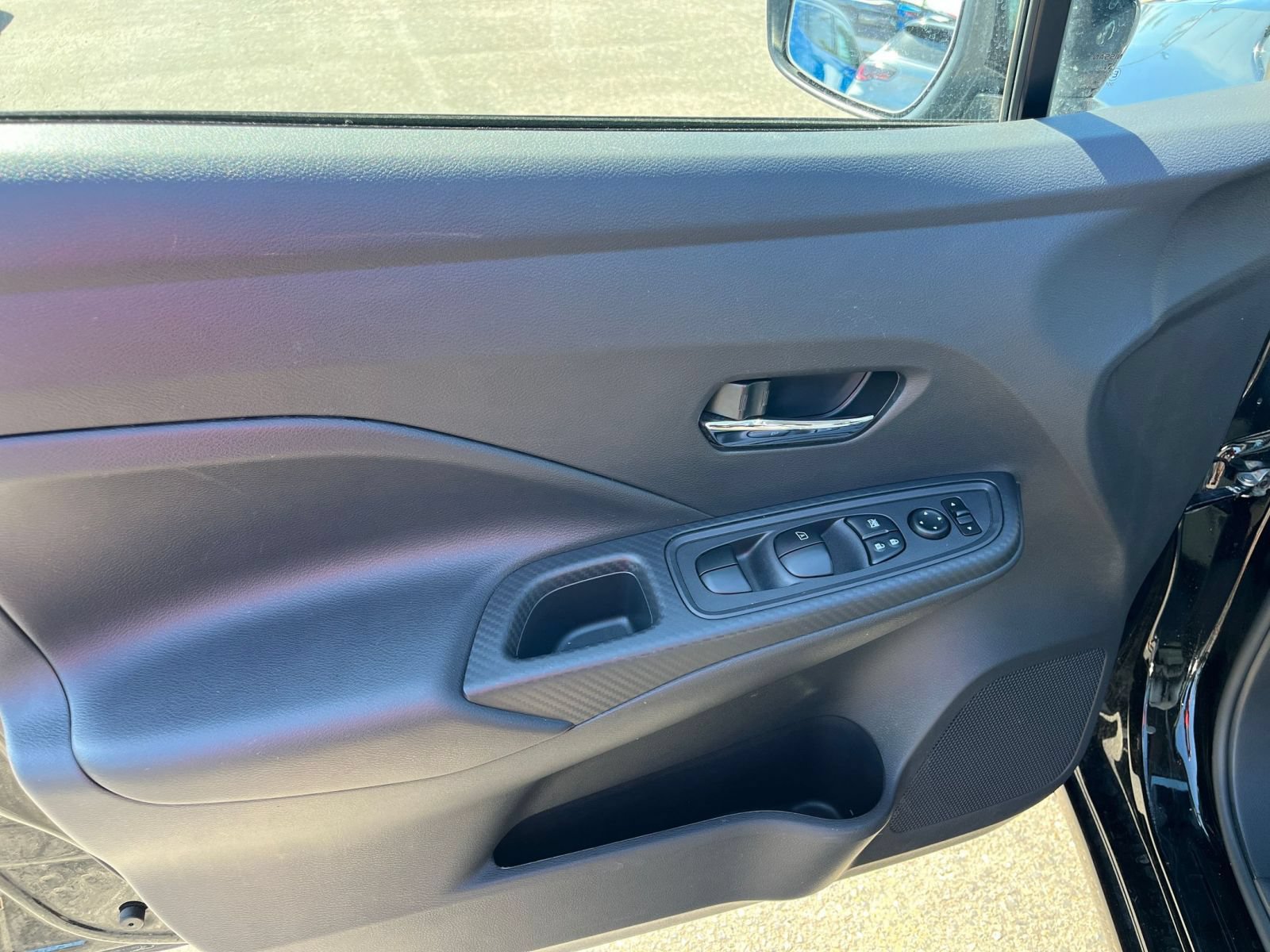 Thumbnail: 2025 Nissan Versa - 18