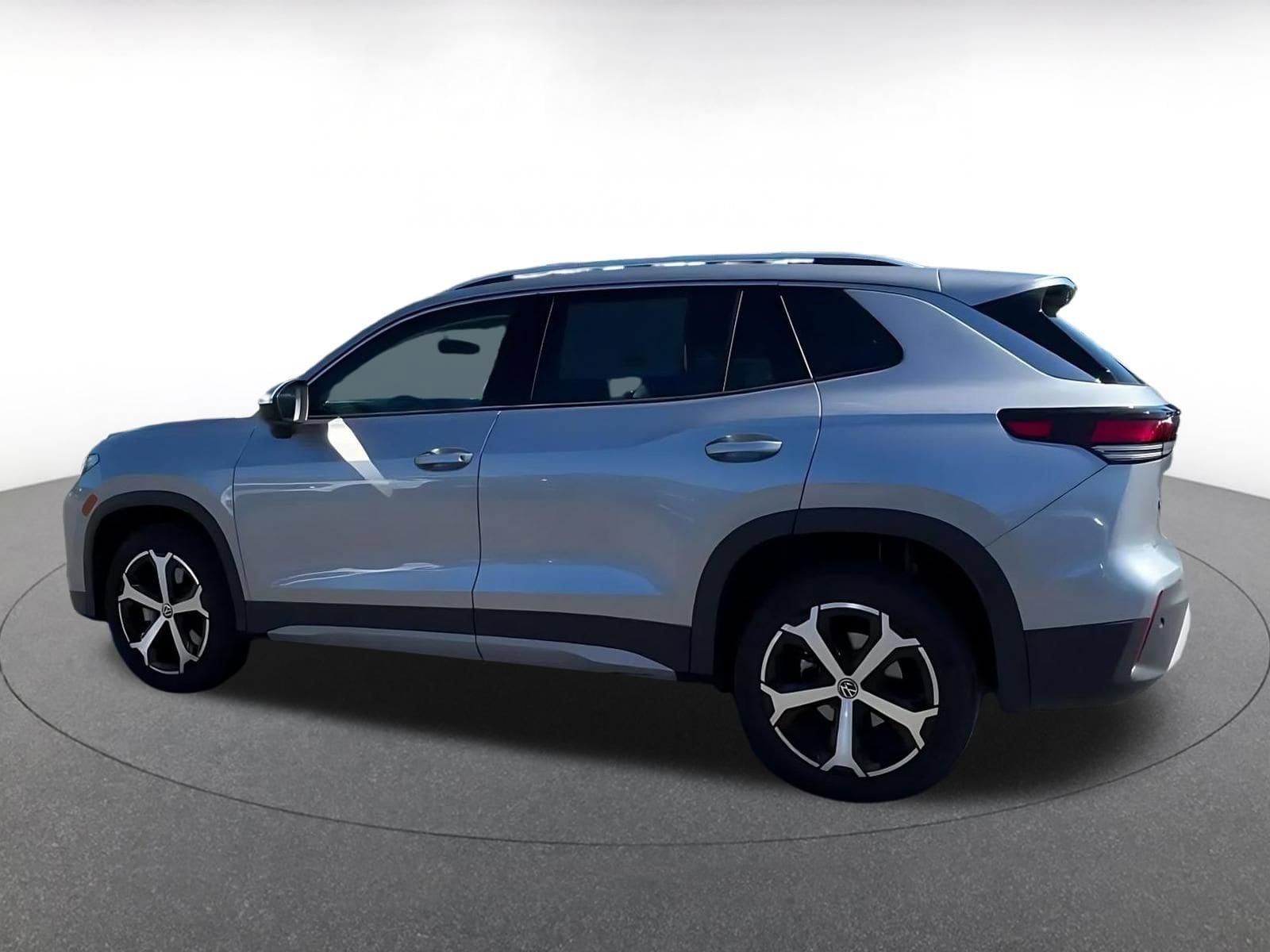 Thumbnail: 2026 Volkswagen Tiguan - 10