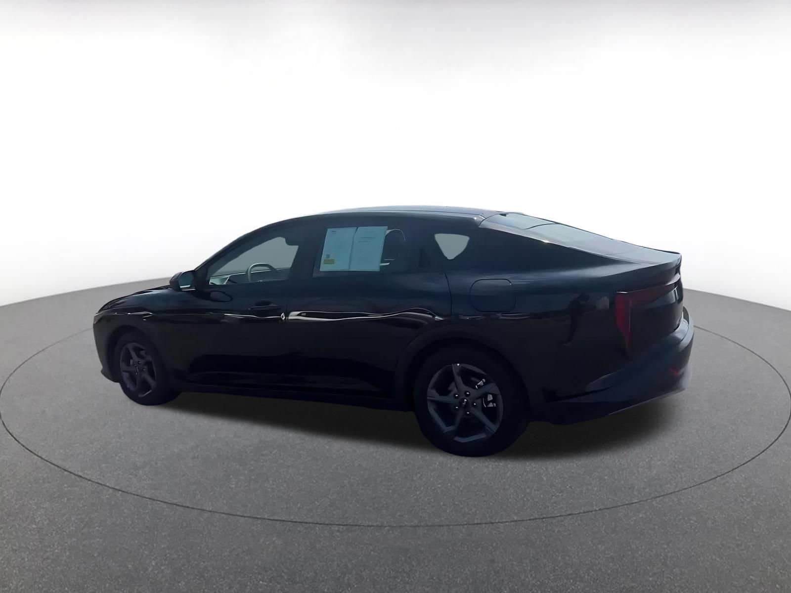 Thumbnail: 2025 Kia K4 - 9