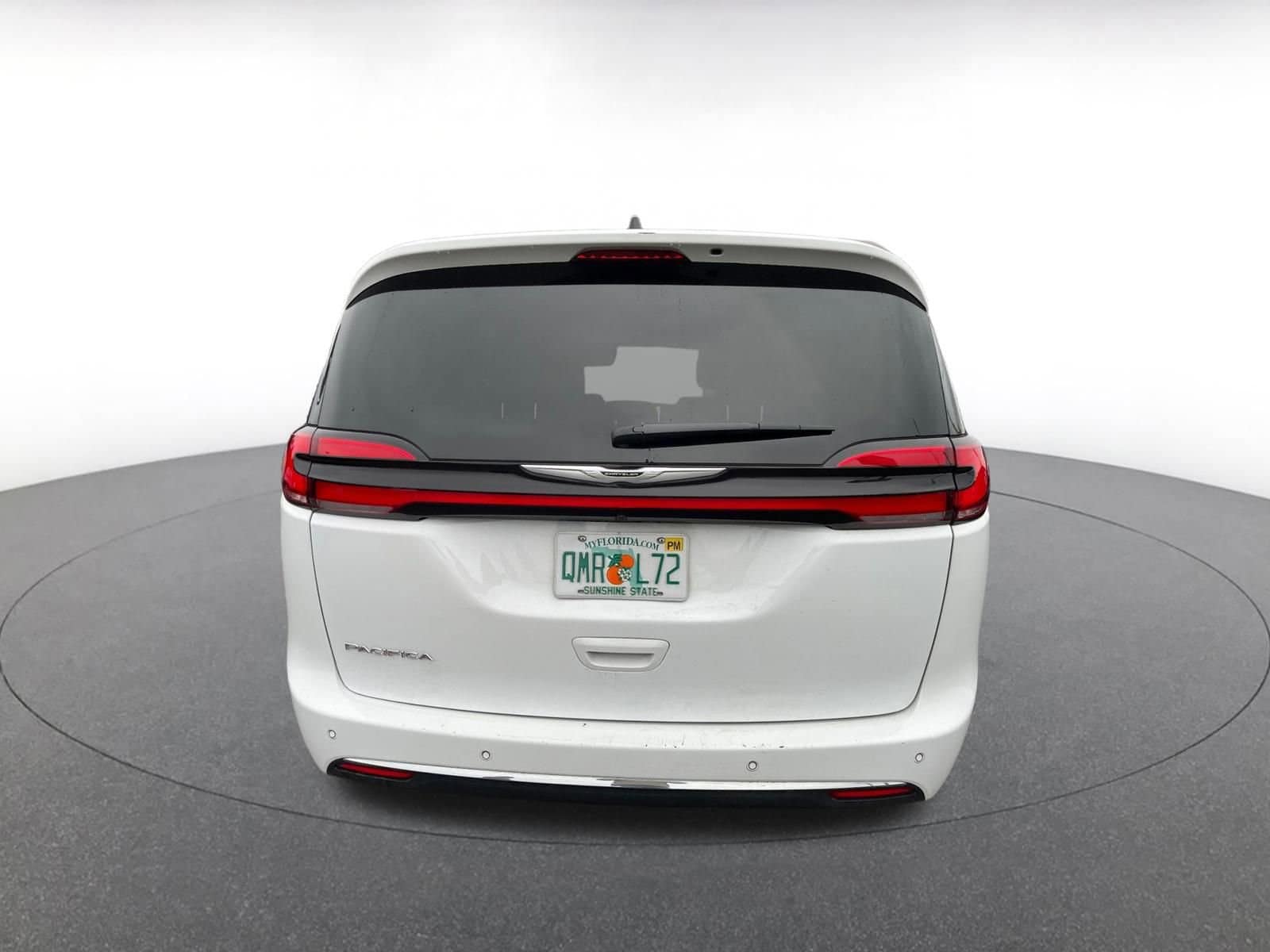Thumbnail: 2025 Chrysler Pacifica - 6