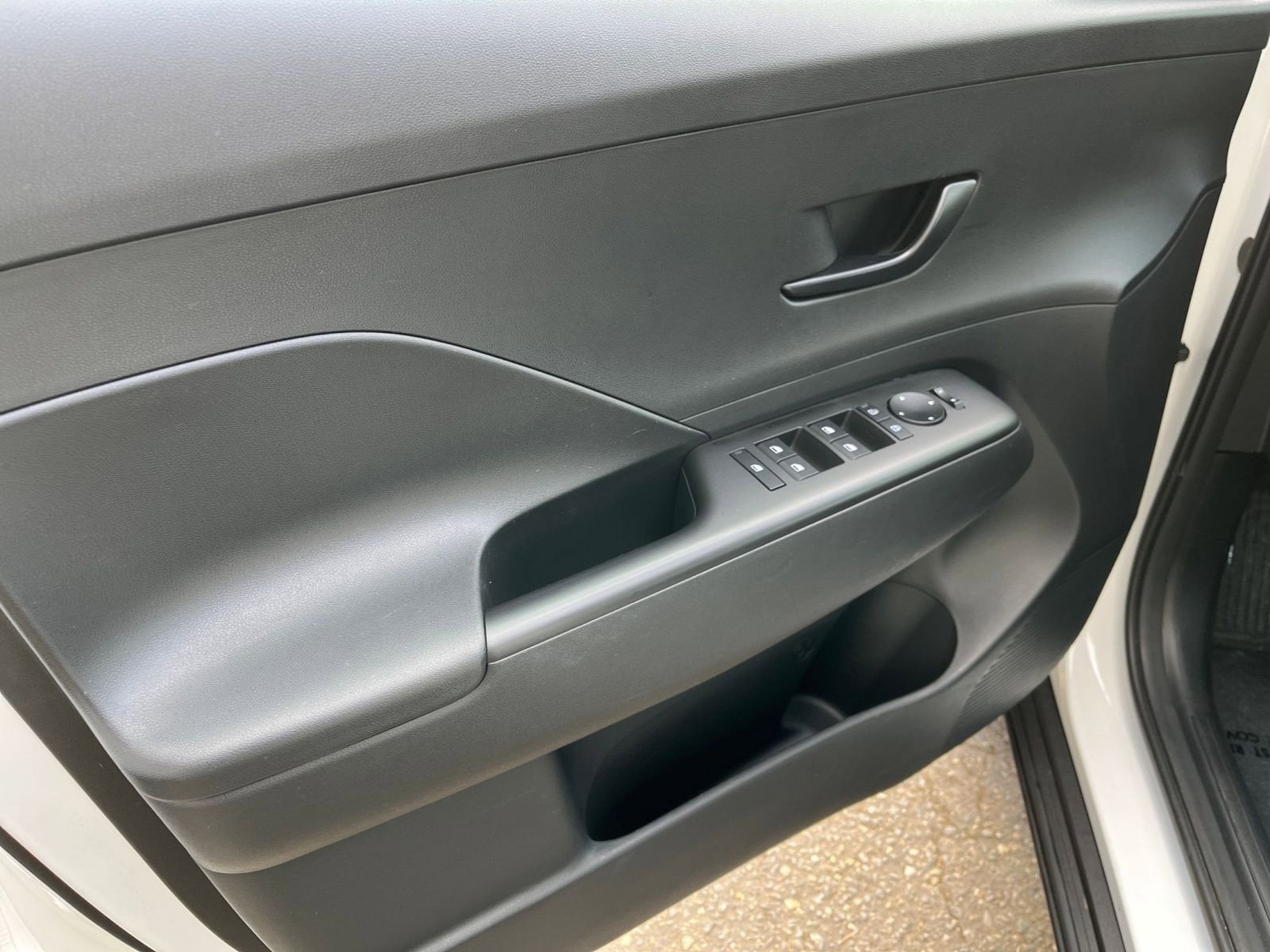 2024 Hyundai Kona SEL 20