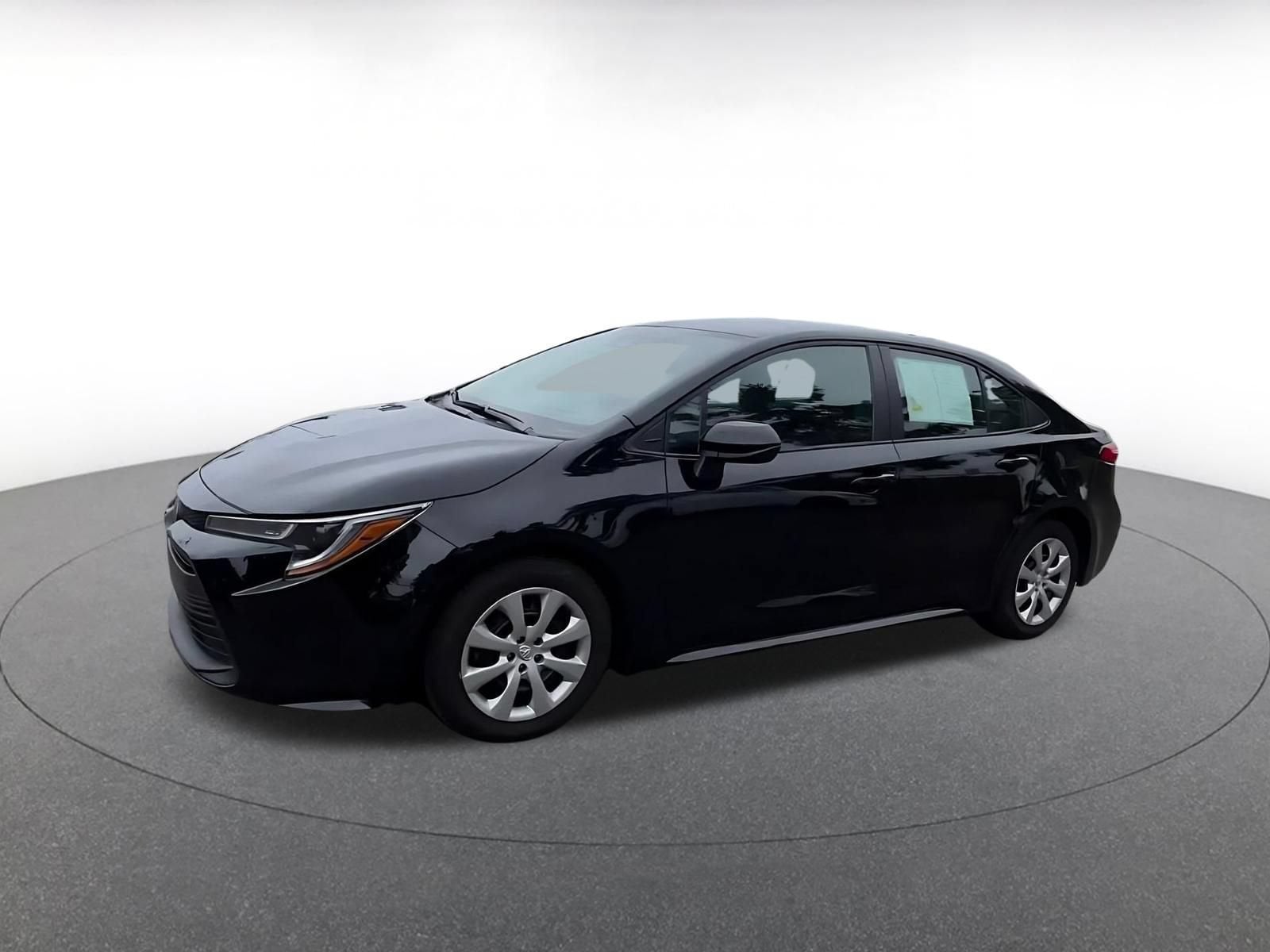 Thumbnail: 2025 Toyota Corolla - 8