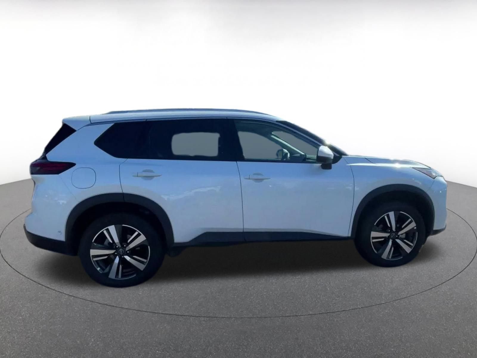 Thumbnail: 2026 Nissan Rogue - 13