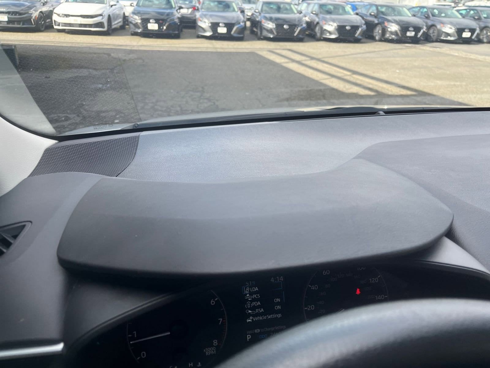 Thumbnail: 2025 Toyota Corolla - 34