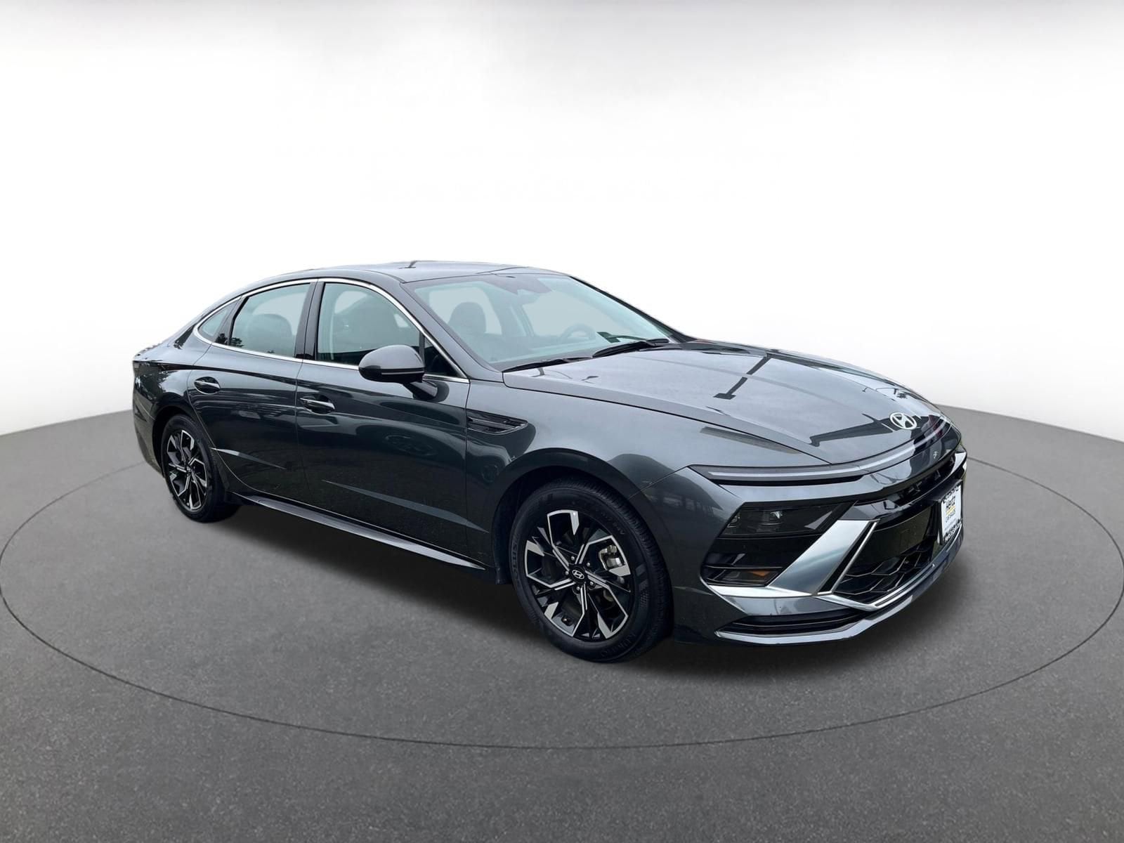 Thumbnail: 2025 Hyundai Sonata - 1