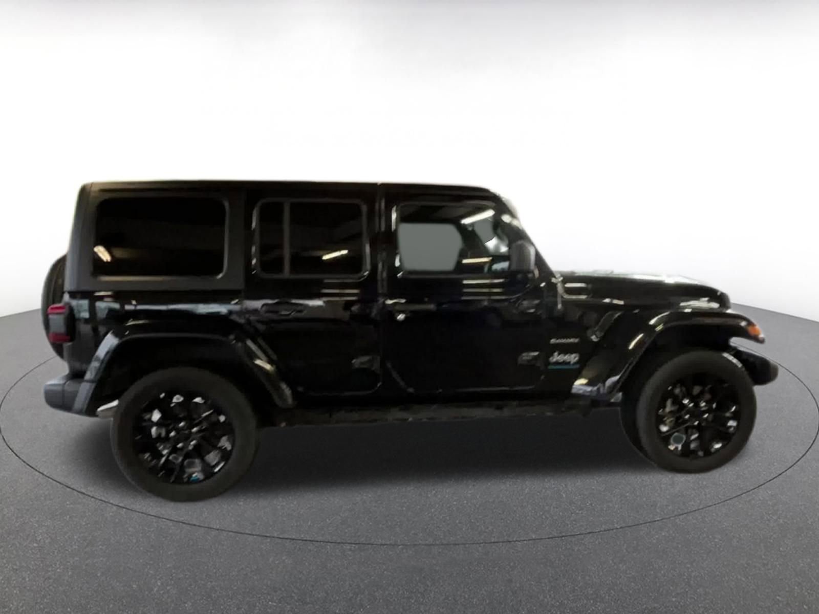 Thumbnail: 2023 Jeep Wrangler - 15