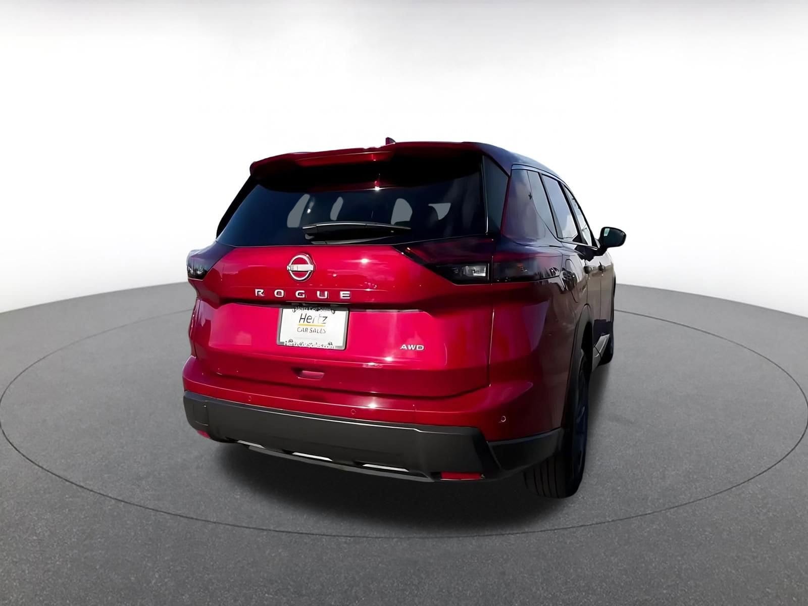 Thumbnail: 2025 Nissan Rogue - 14