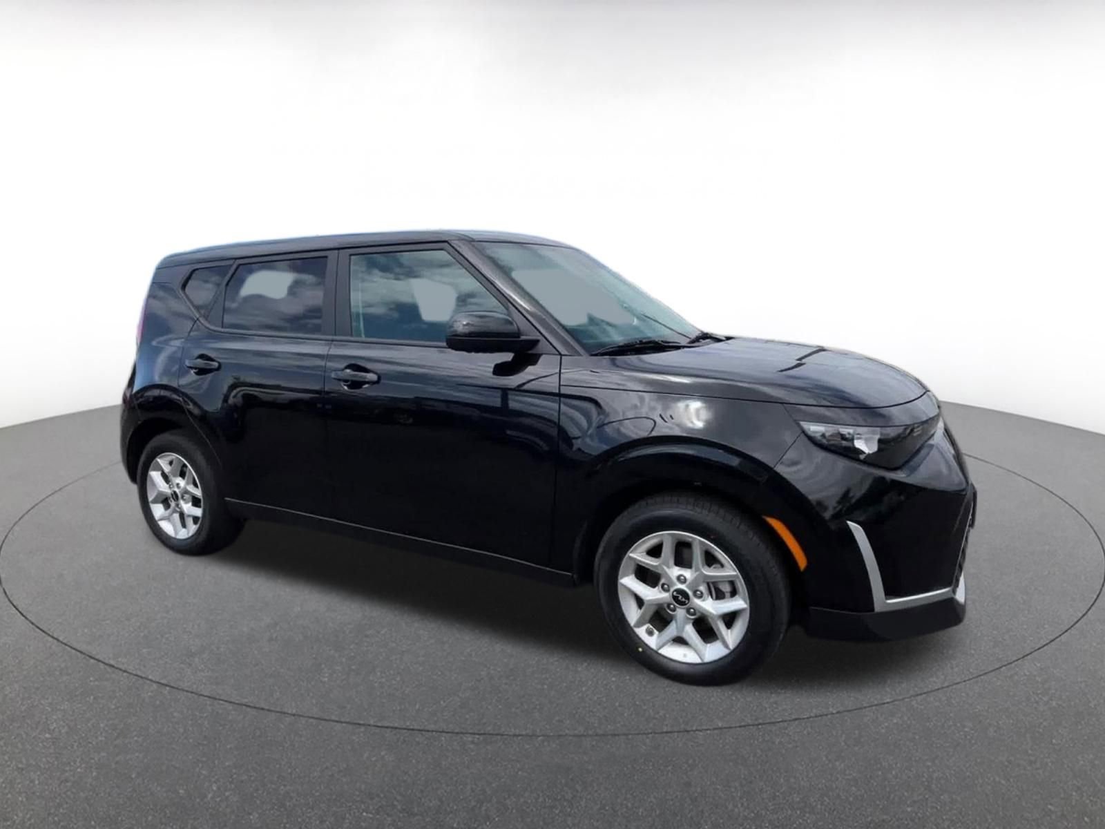 Thumbnail: 2025 Kia Soul - 2