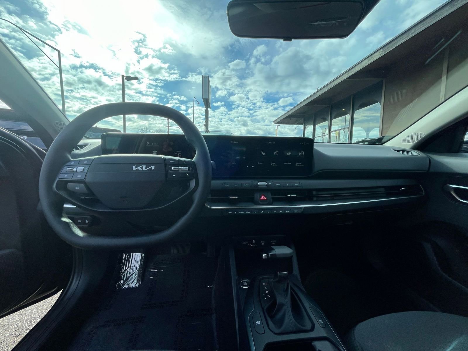Thumbnail: 2025 Kia K4 - 34