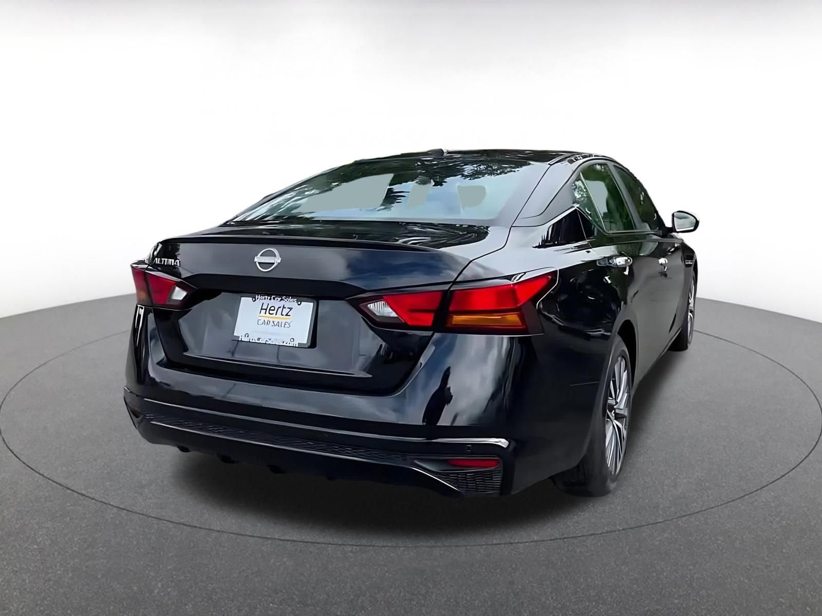 Thumbnail: 2025 Nissan Altima - 14