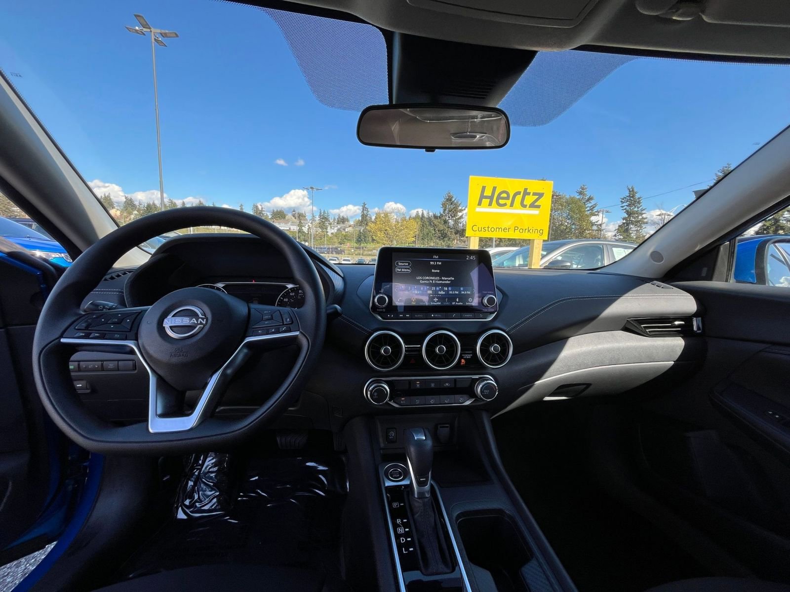 Thumbnail: 2025 Nissan Sentra - 33