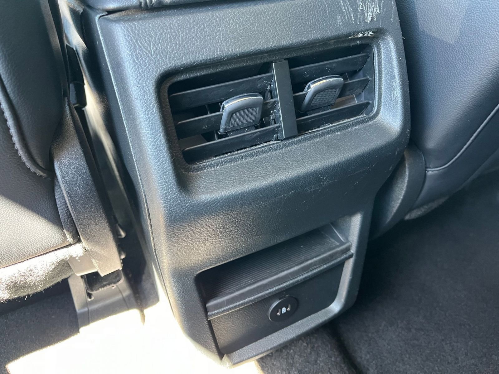 Thumbnail: 2024 Ford Edge - 24