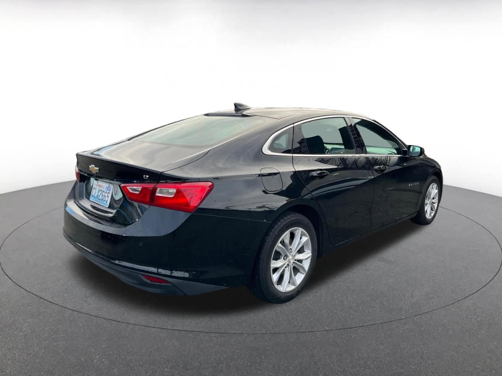 Thumbnail: 2024 Chevrolet Malibu - 7