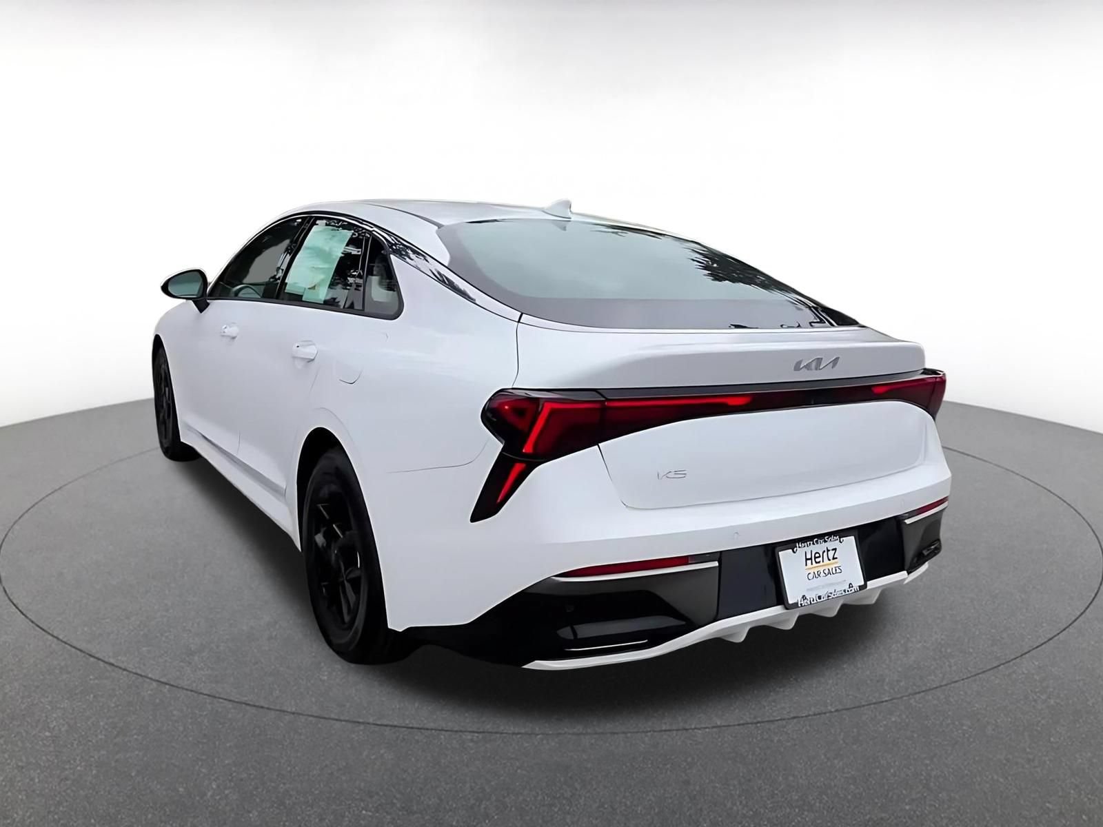 Thumbnail: 2025 Kia K5 - 11