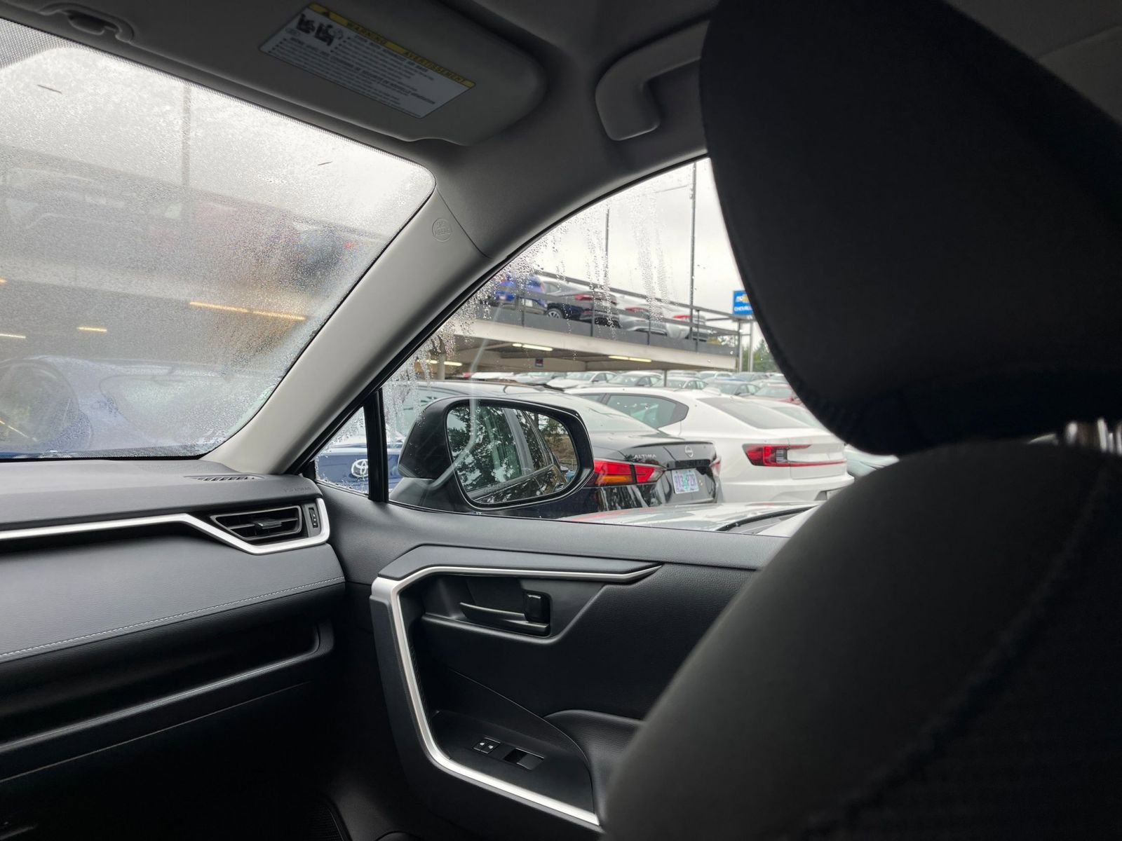 Thumbnail: 2025 Toyota RAV4 - 35