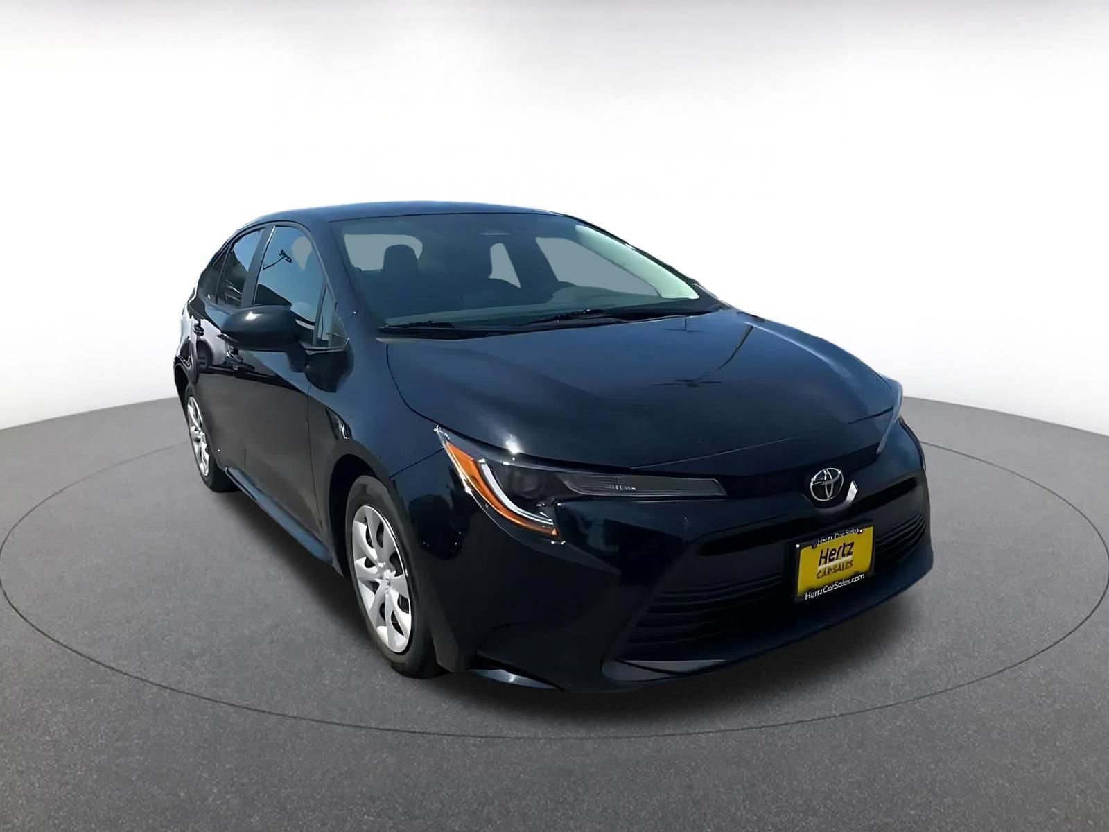Thumbnail: 2025 Toyota Corolla - 3
