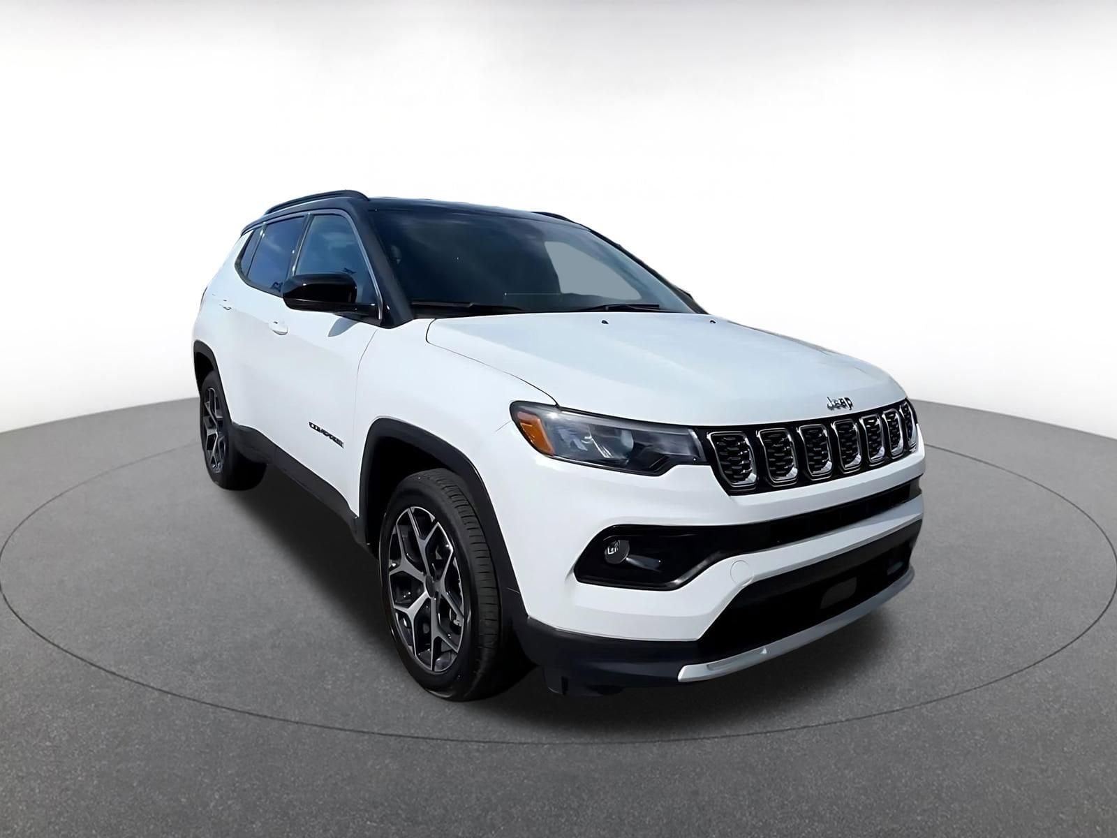 Thumbnail: 2025 Jeep Compass - 3