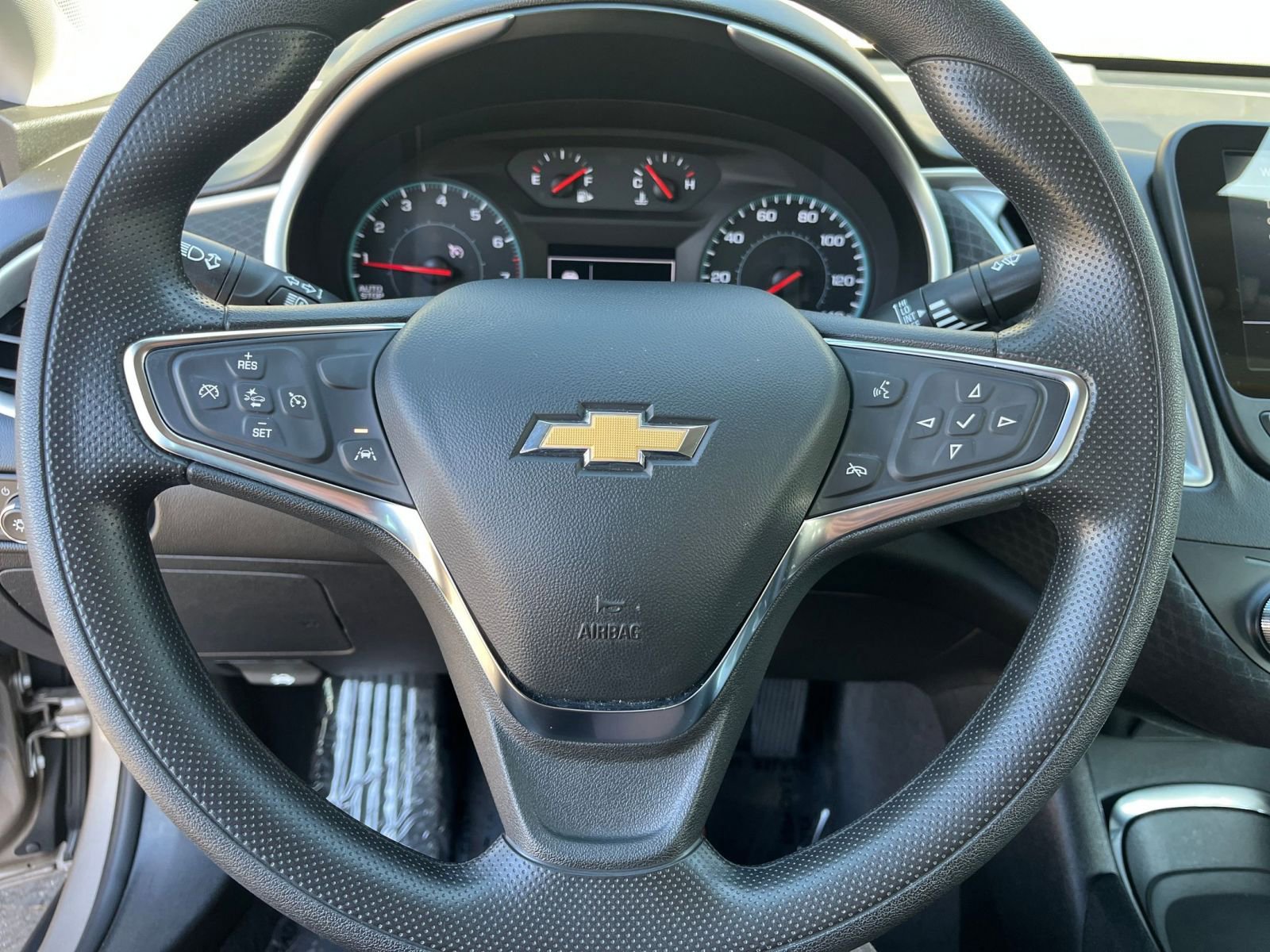 Thumbnail: 2024 Chevrolet Malibu - 29