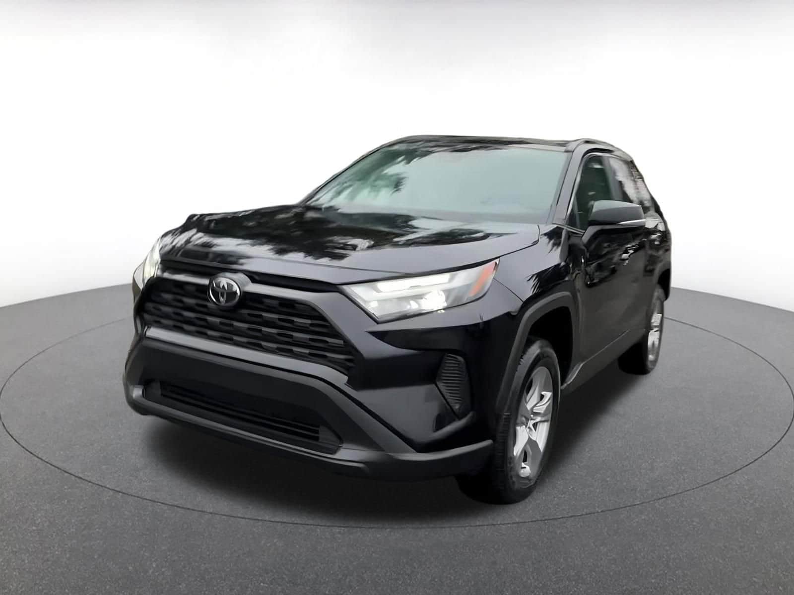 Thumbnail: 2025 Toyota RAV4 - 7