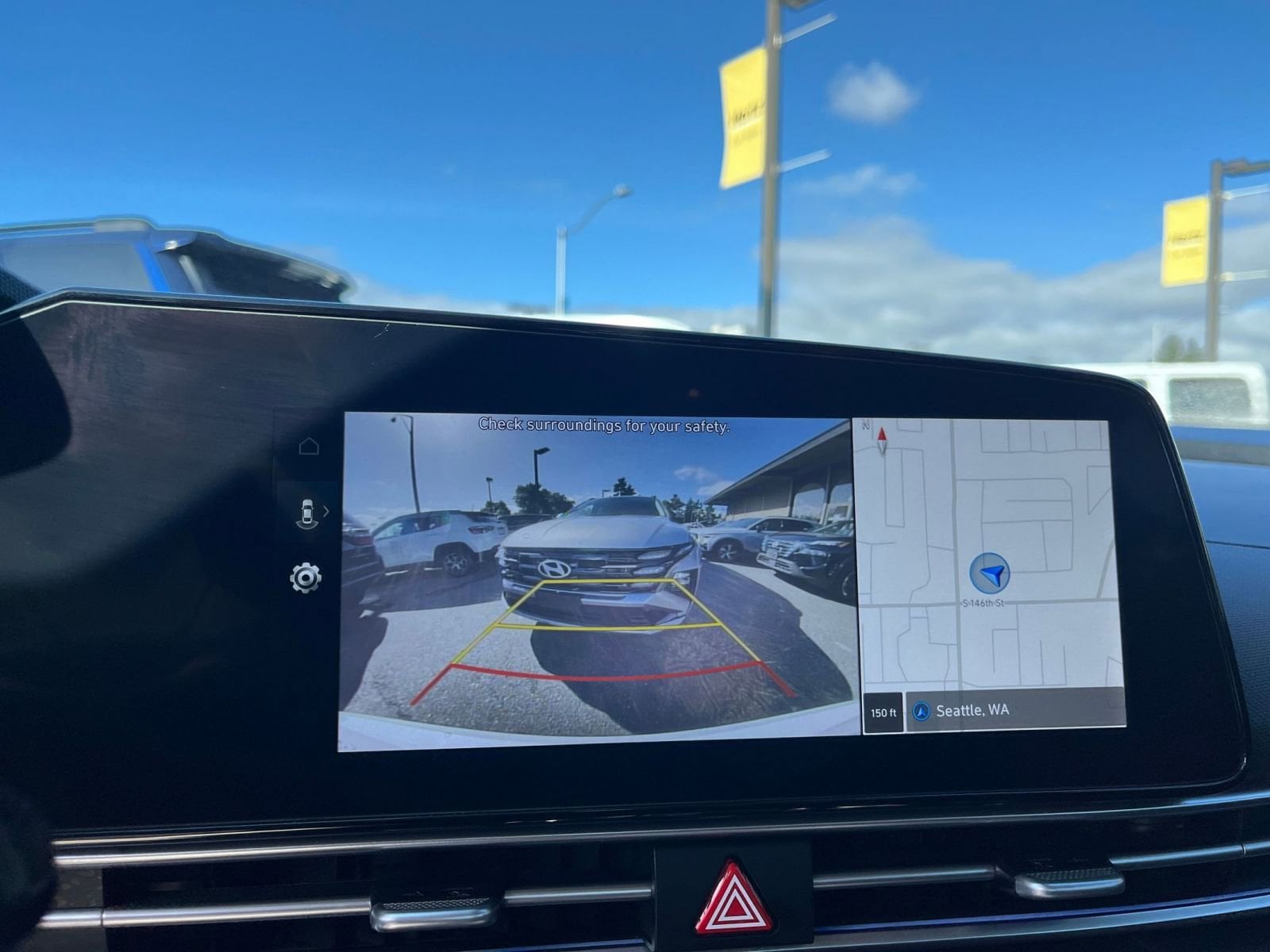 Thumbnail: 2025 Hyundai Elantra - 17