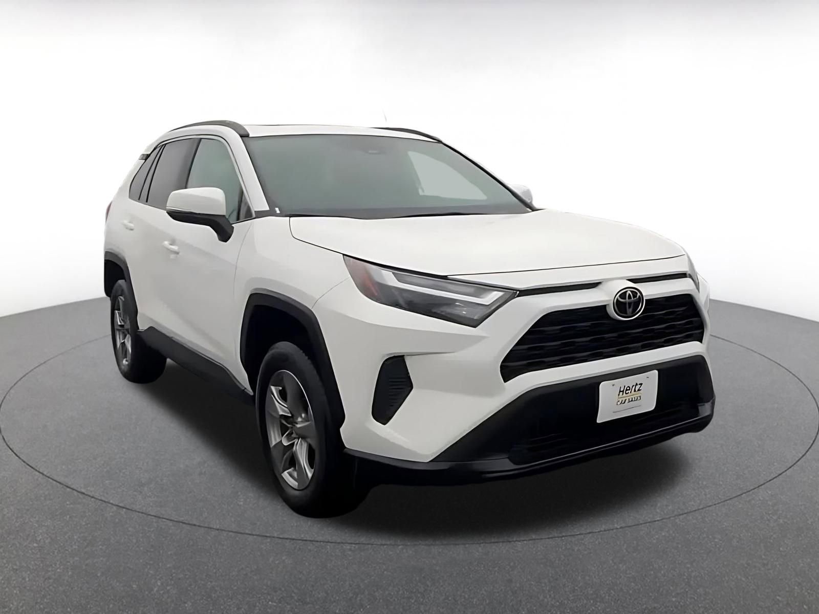 Thumbnail: 2025 Toyota RAV4 - 3