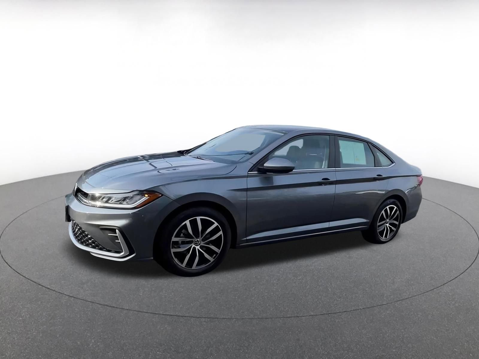 Thumbnail: 2025 Volkswagen Jetta - 8