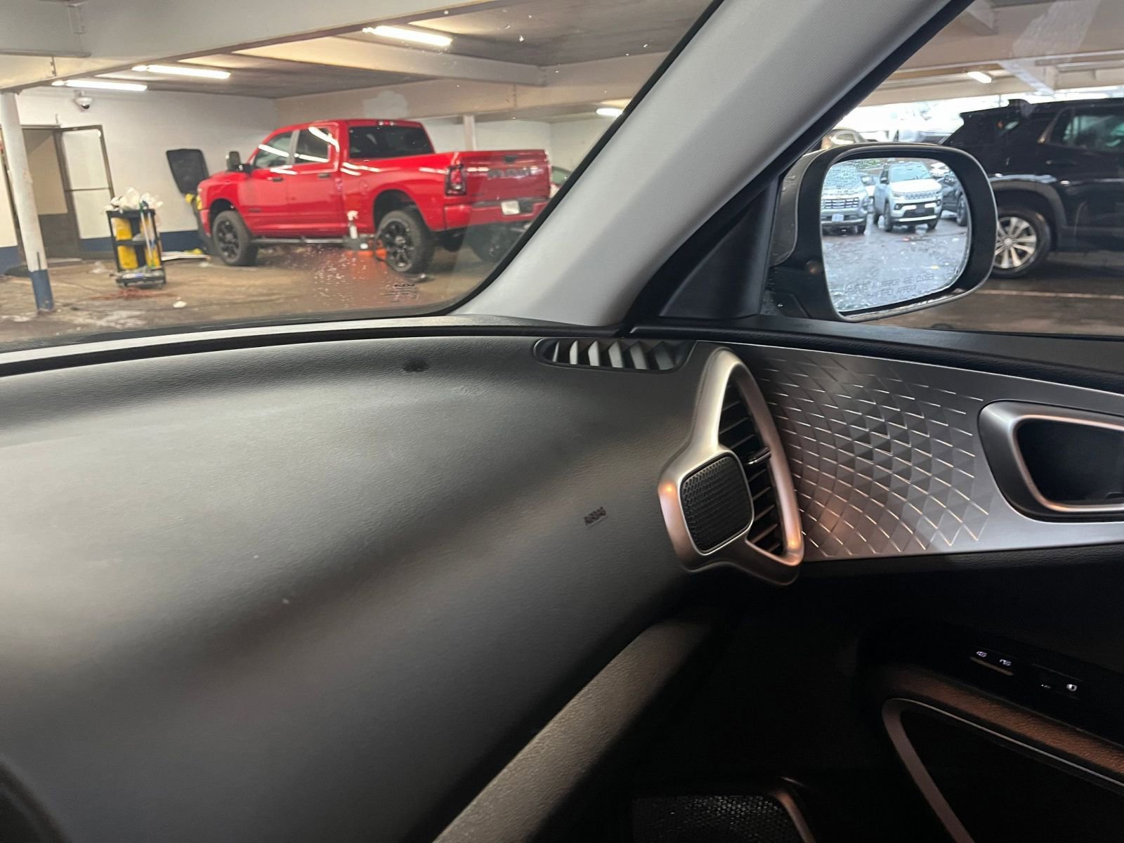 Thumbnail: 2025 Kia Soul - 35