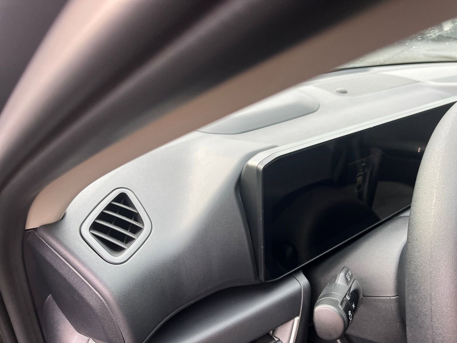 Thumbnail: 2025 Kia K4 - 35