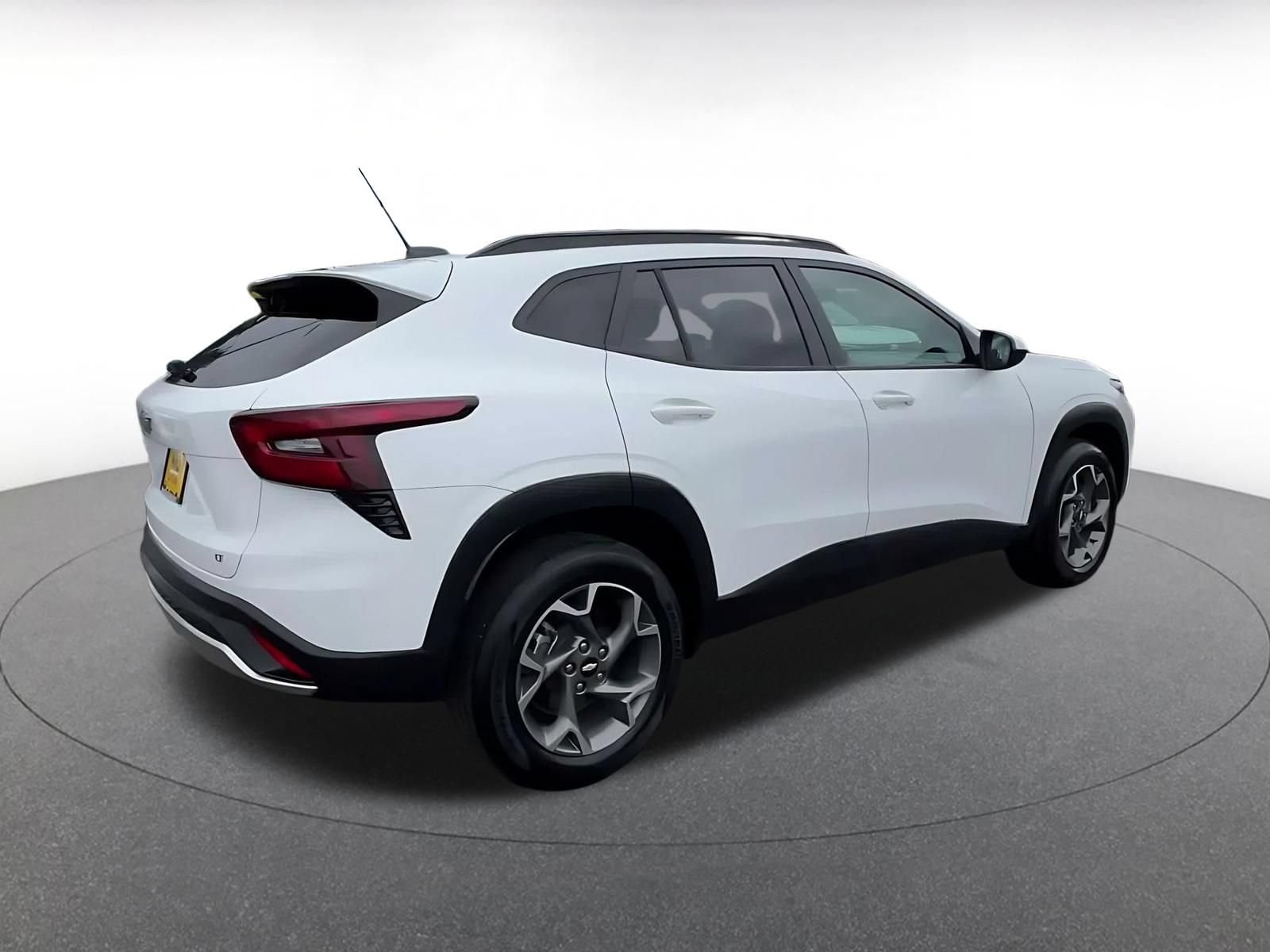 Thumbnail: 2025 Chevrolet Trax - 13