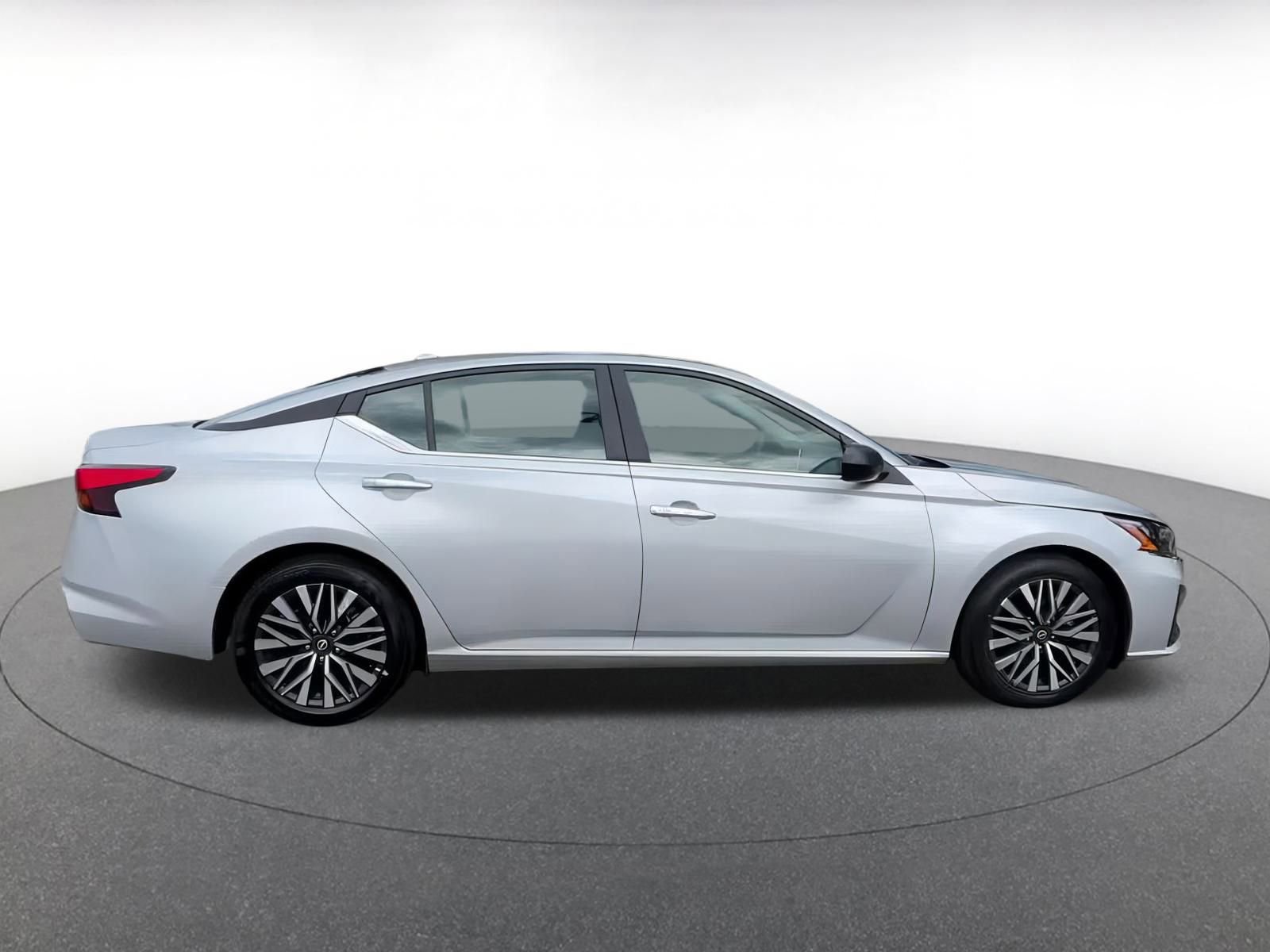 Thumbnail: 2024 Nissan Altima - 16